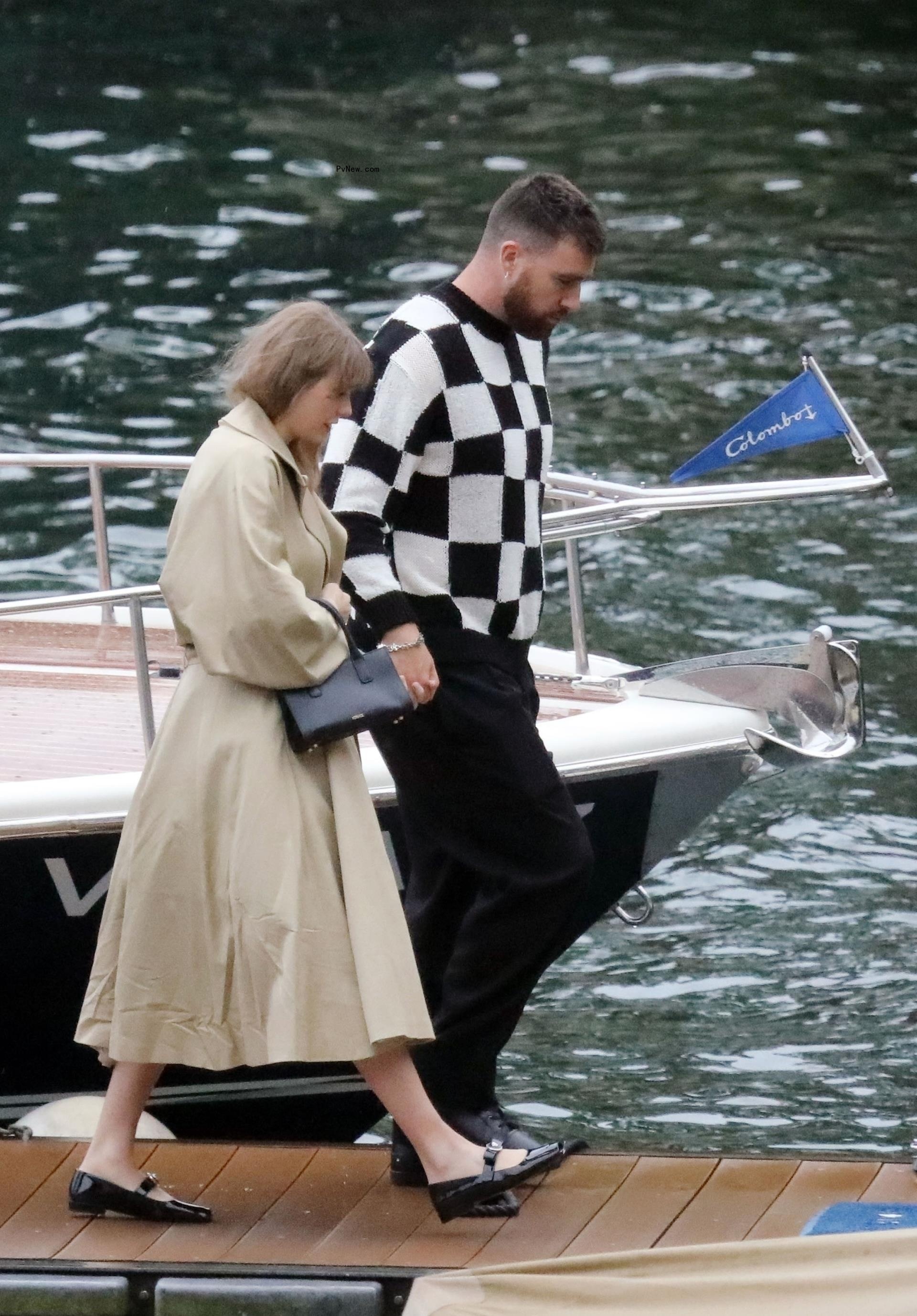 taylor swift and travis kelce in lake como italy