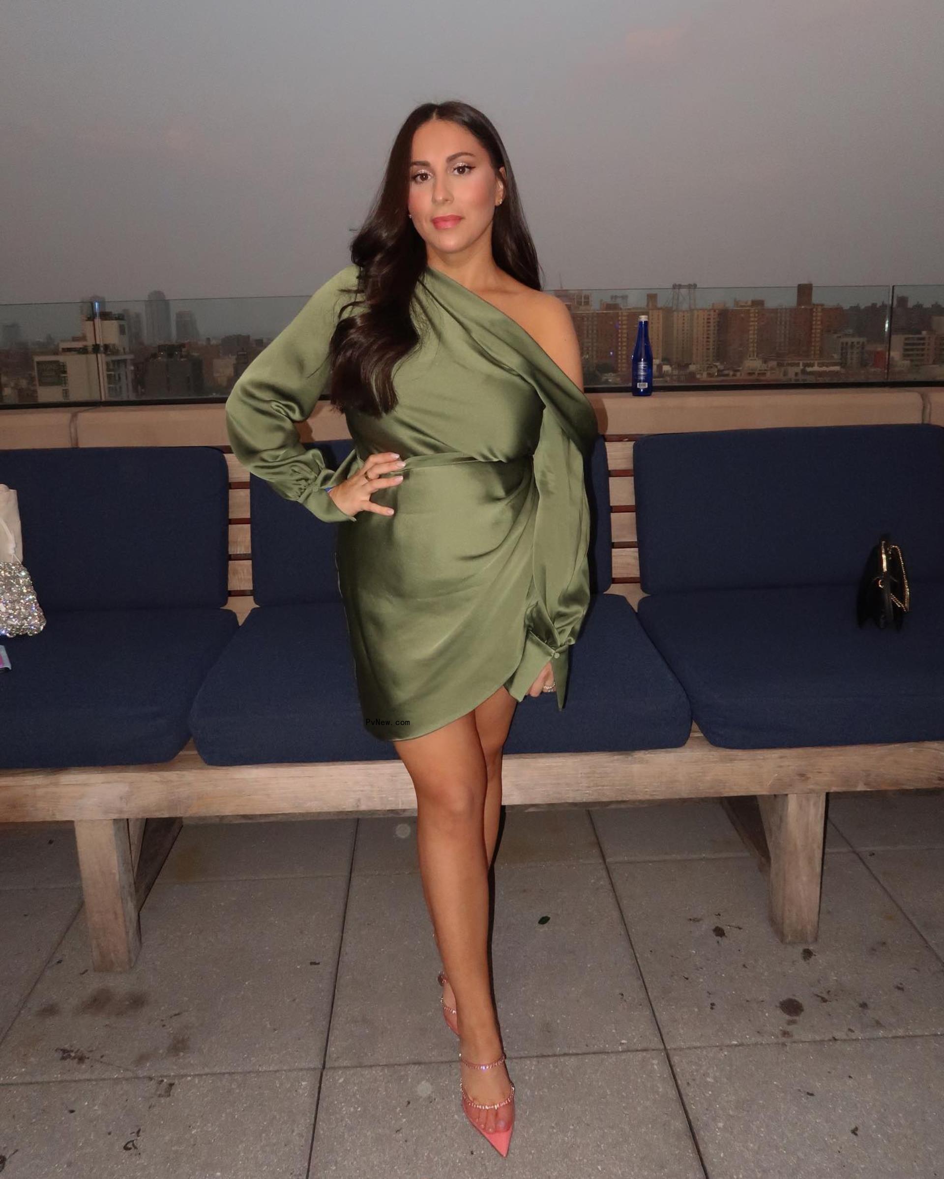 Claudia Oshry posing for a photo
