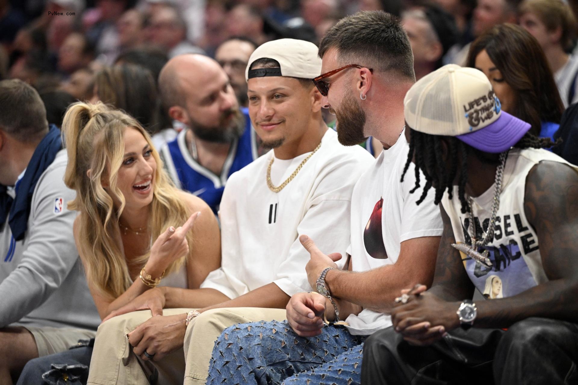 Patrick Mahomes, Brittany Mahomes and Travis Kelce