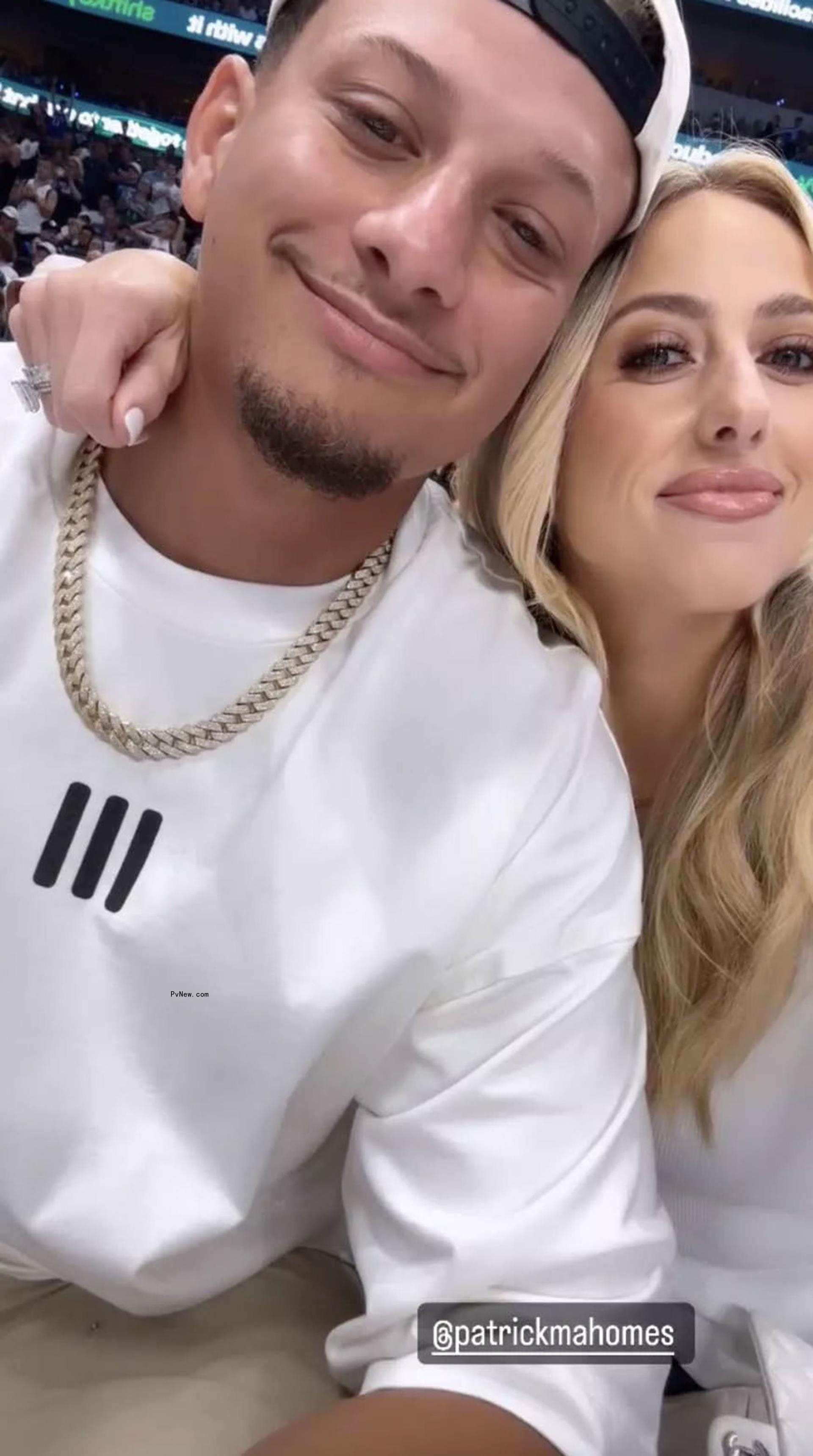 Patrick Mahomes and Travis Kelce