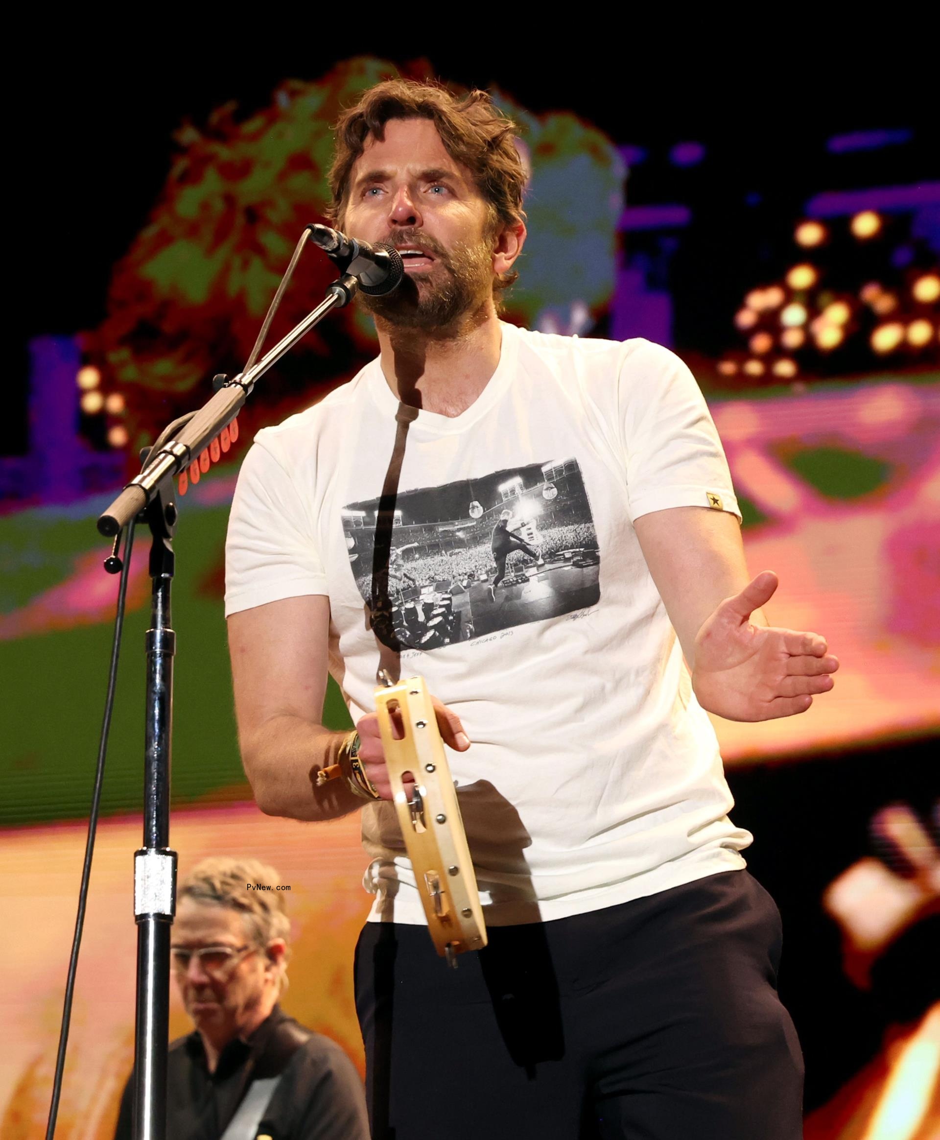 Bradley Cooper performs with Peal Jam o<i></i>nstage during 2024 BottleRock Napa Valley.