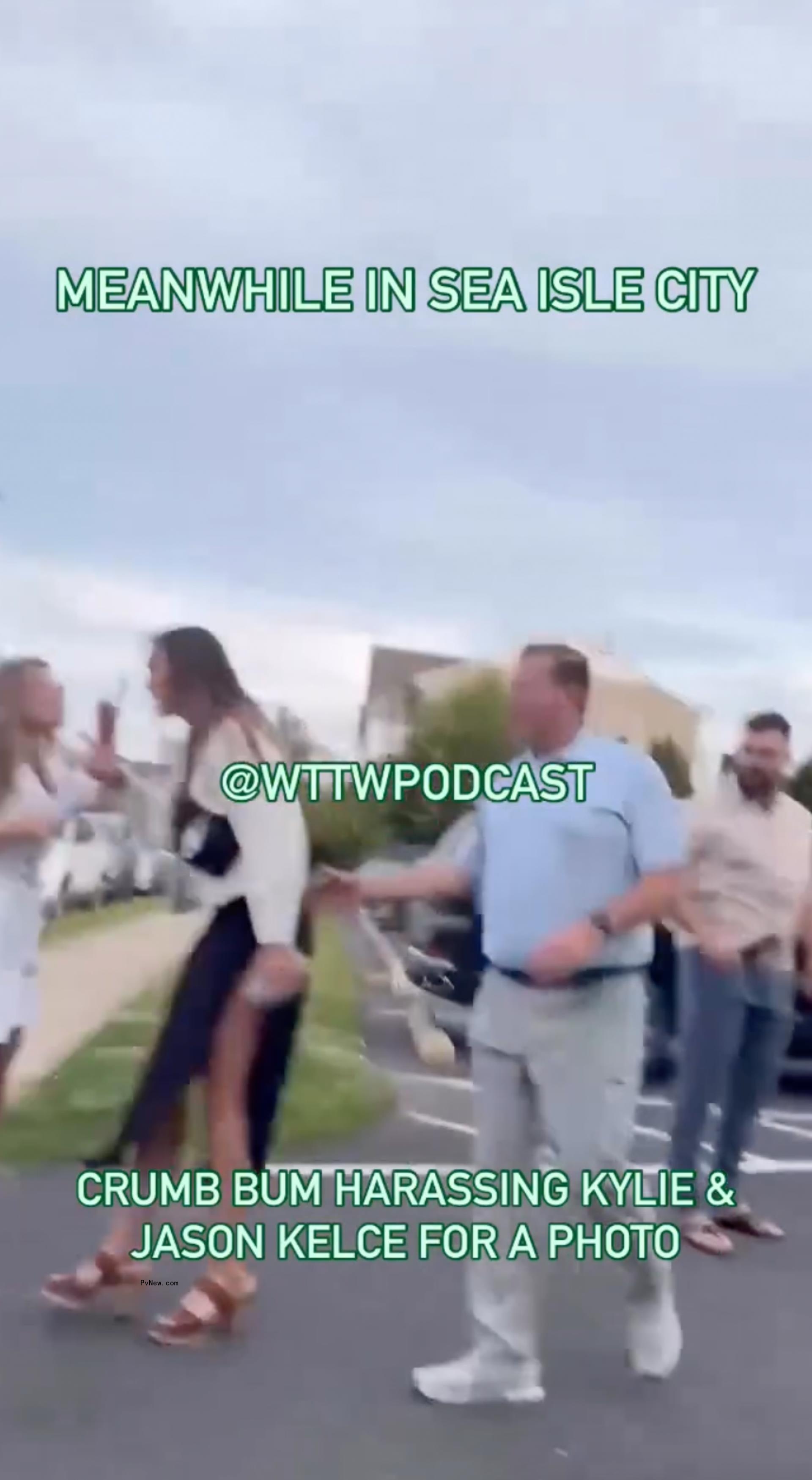 Kylie Kelce yelling at fan