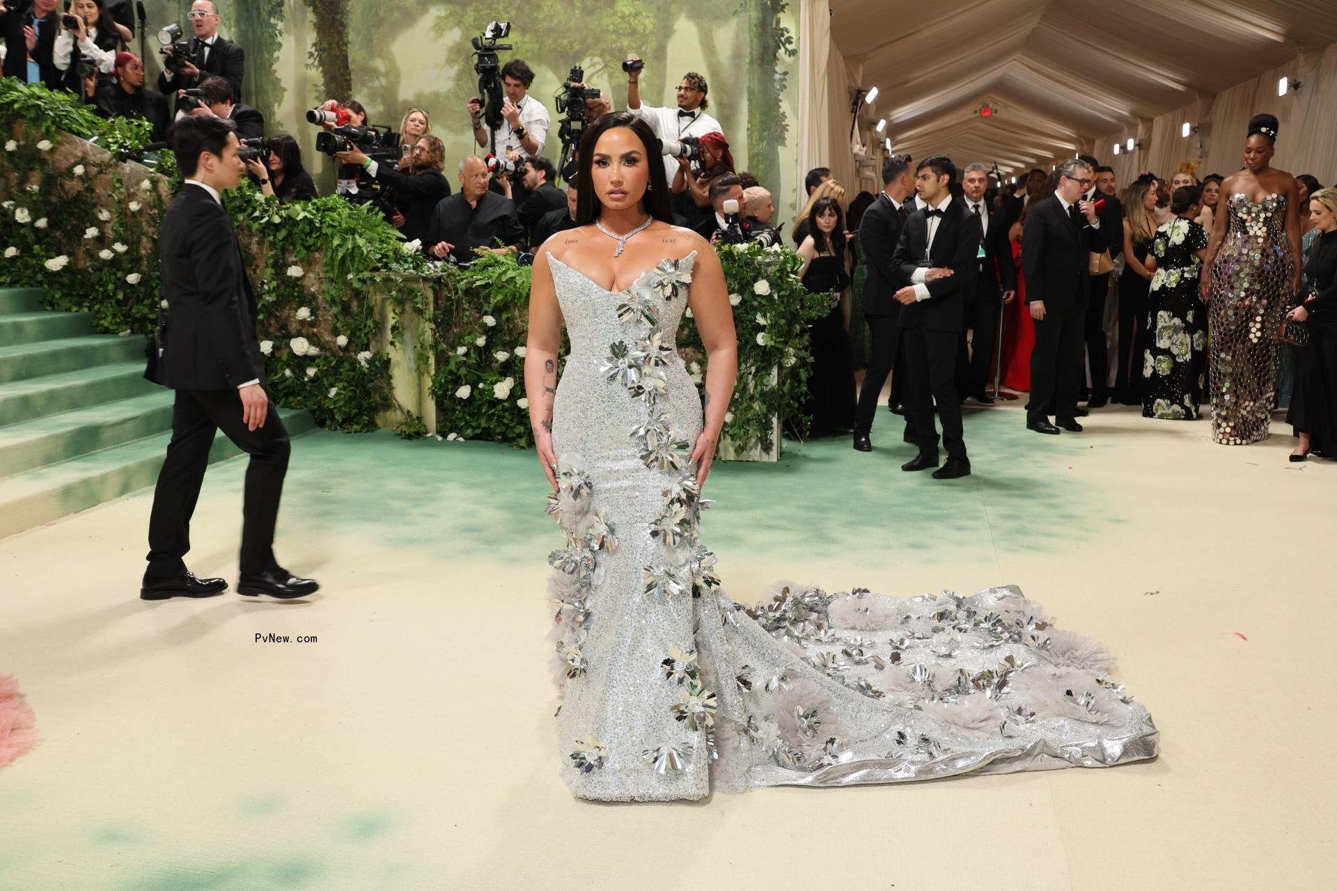 demi lovato met gala 2024