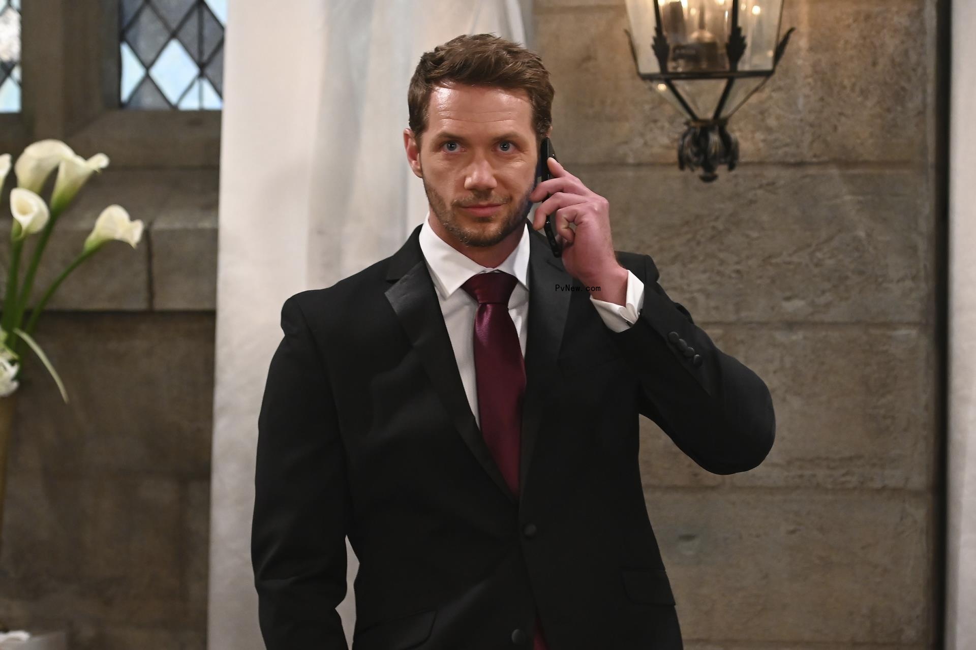 Johnny Wactor on the phone.