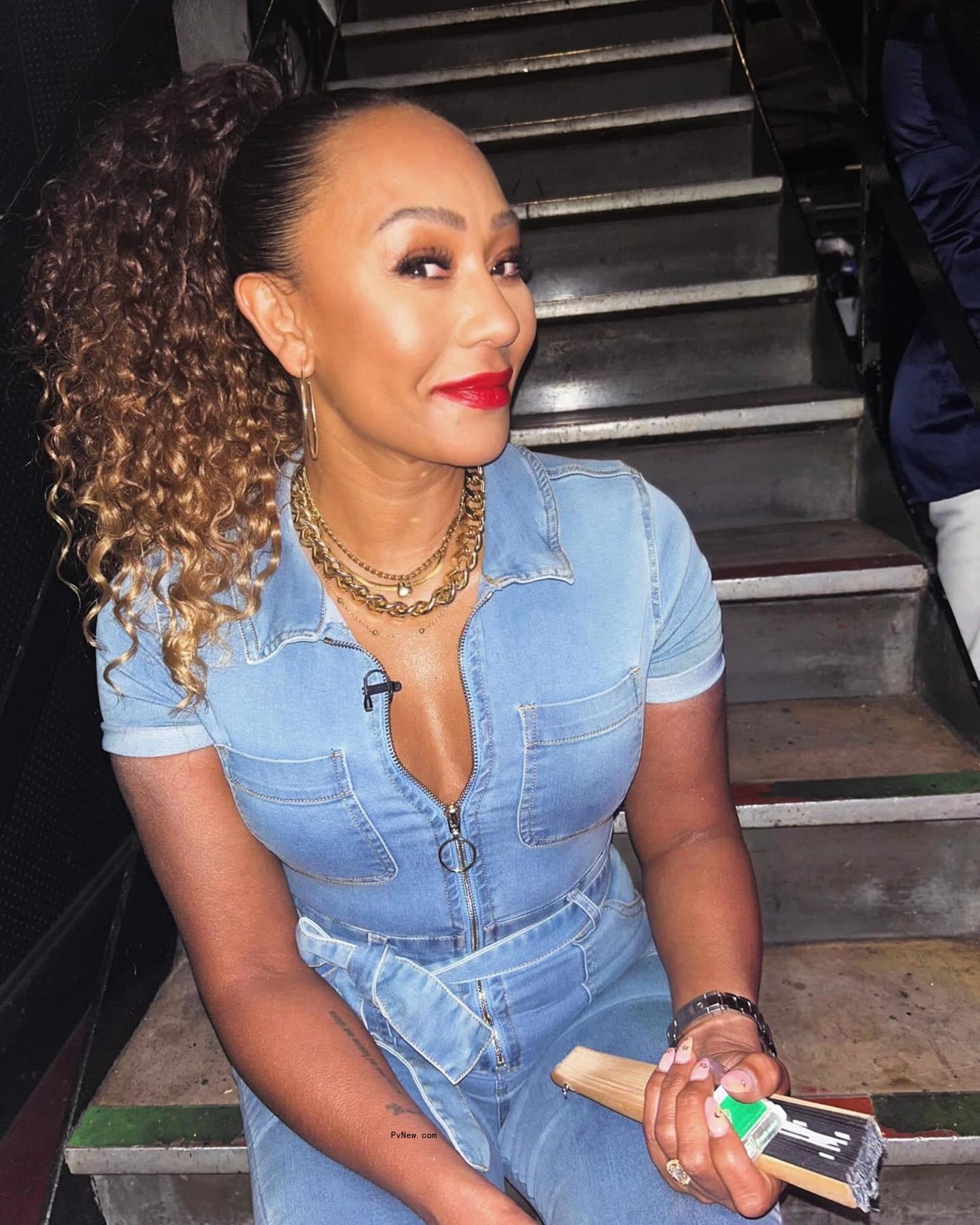 Mel B in denim.