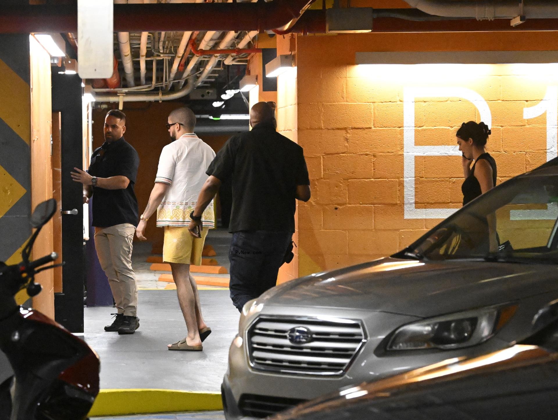 Kendall Jenner and Bad Bunny paparazzi photos