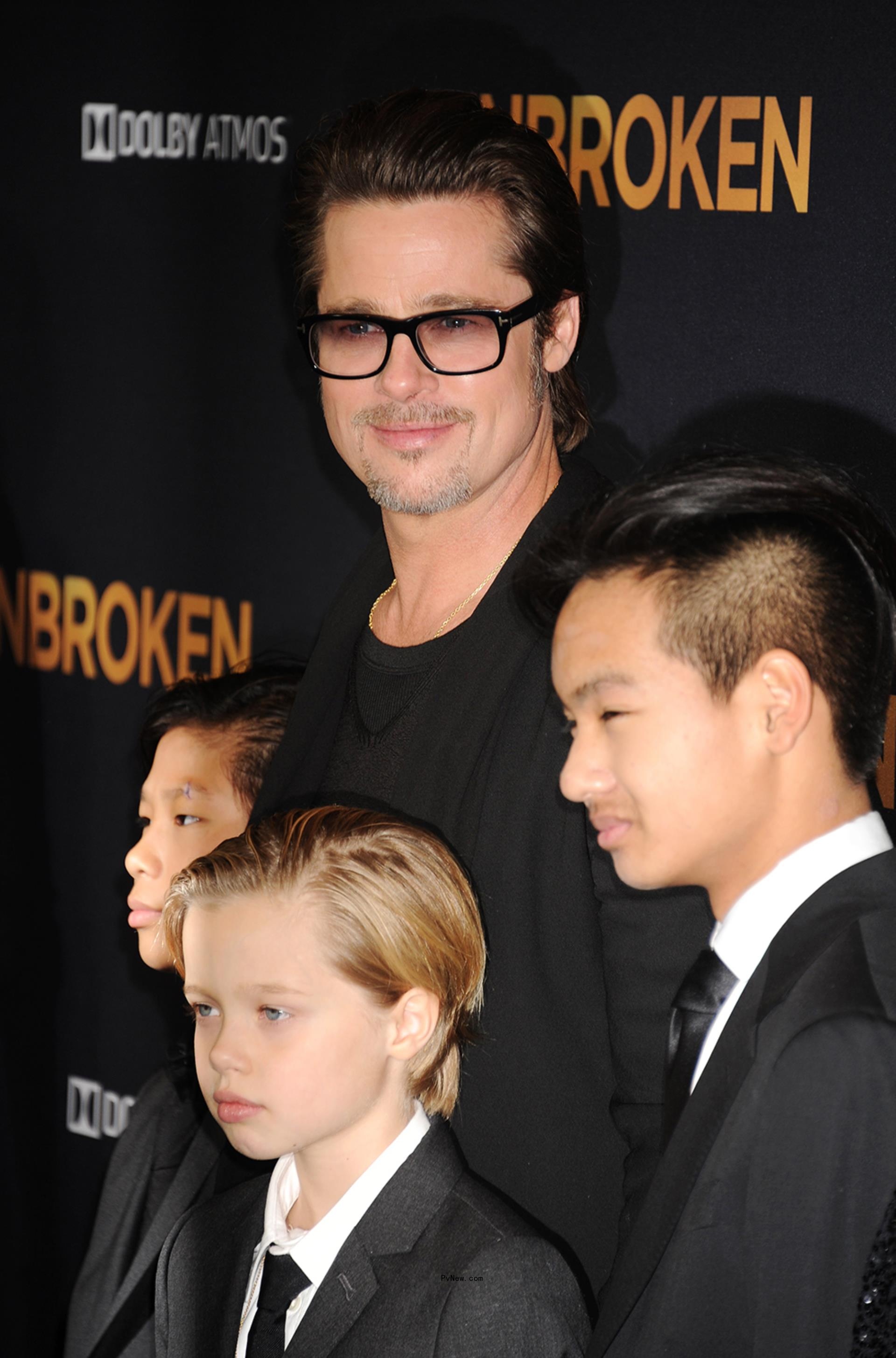 Brad Pitt, Pax, Shiloh and Maddox at the 