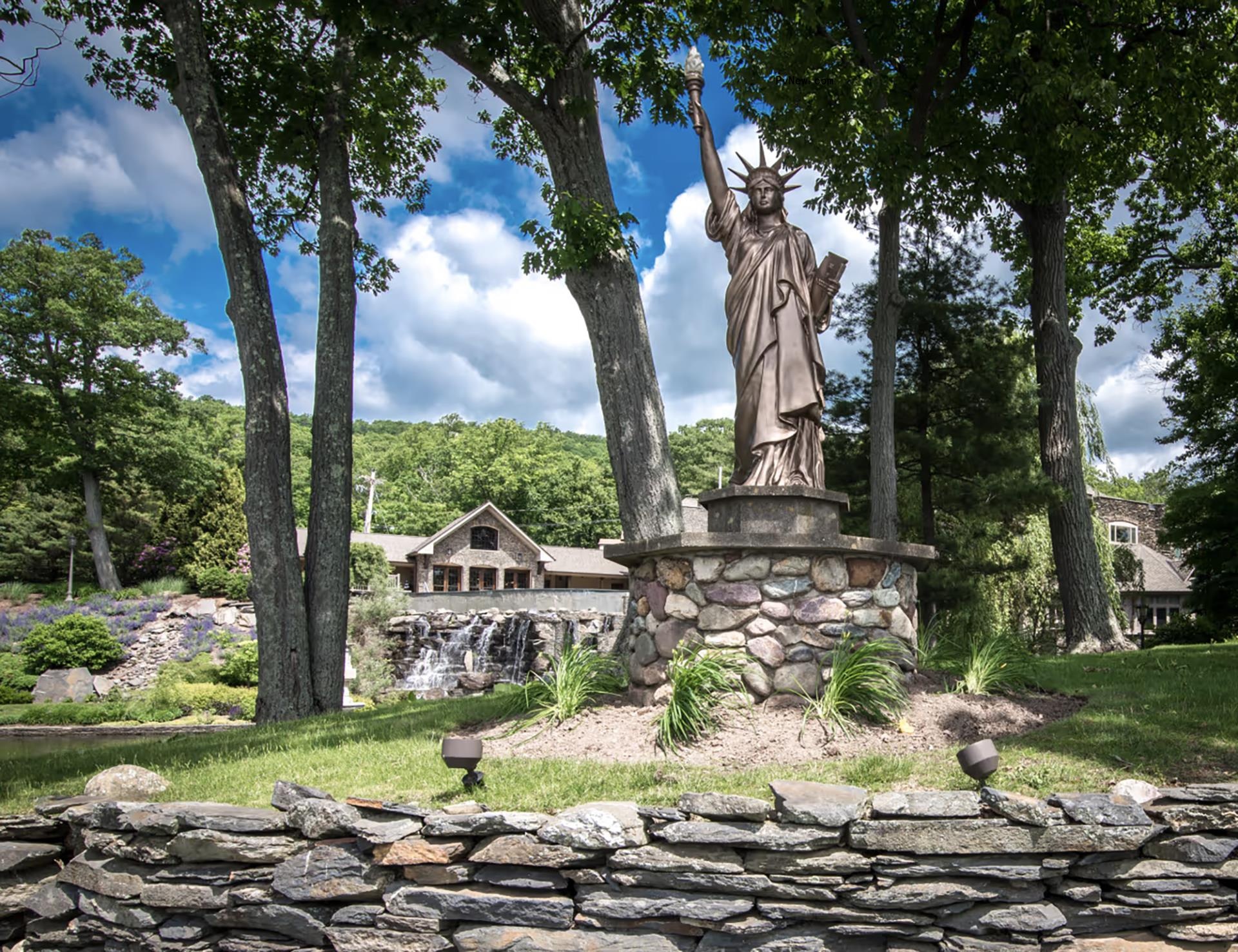 Derek Jeter's upstate NY home.