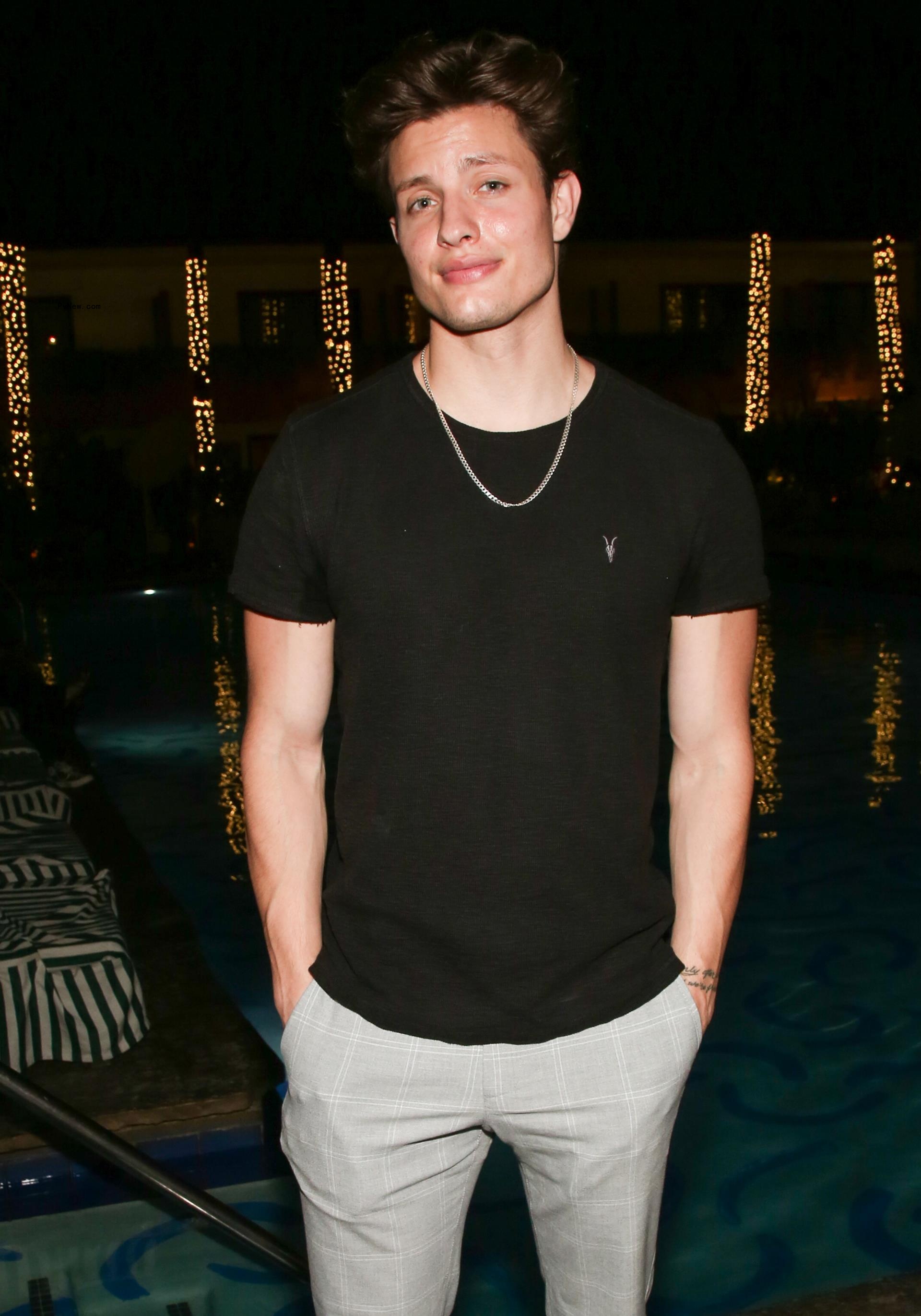 Matt Rife.