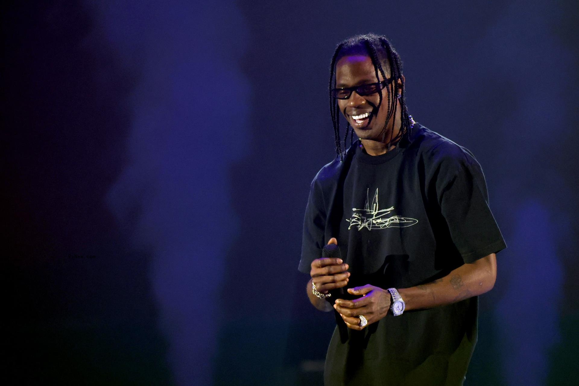 Travis Scott performing.