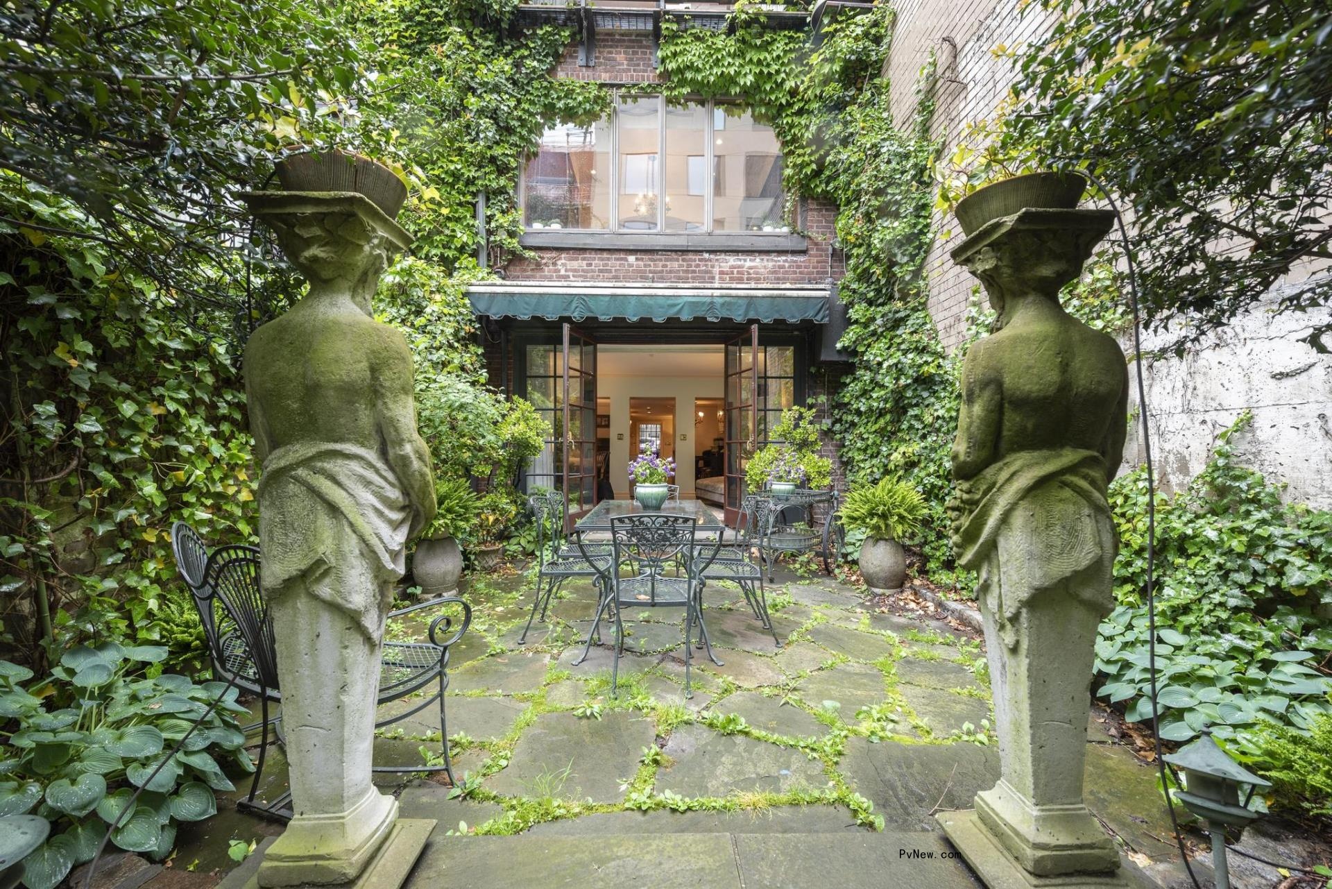 So<i></i>nja Morgan's House