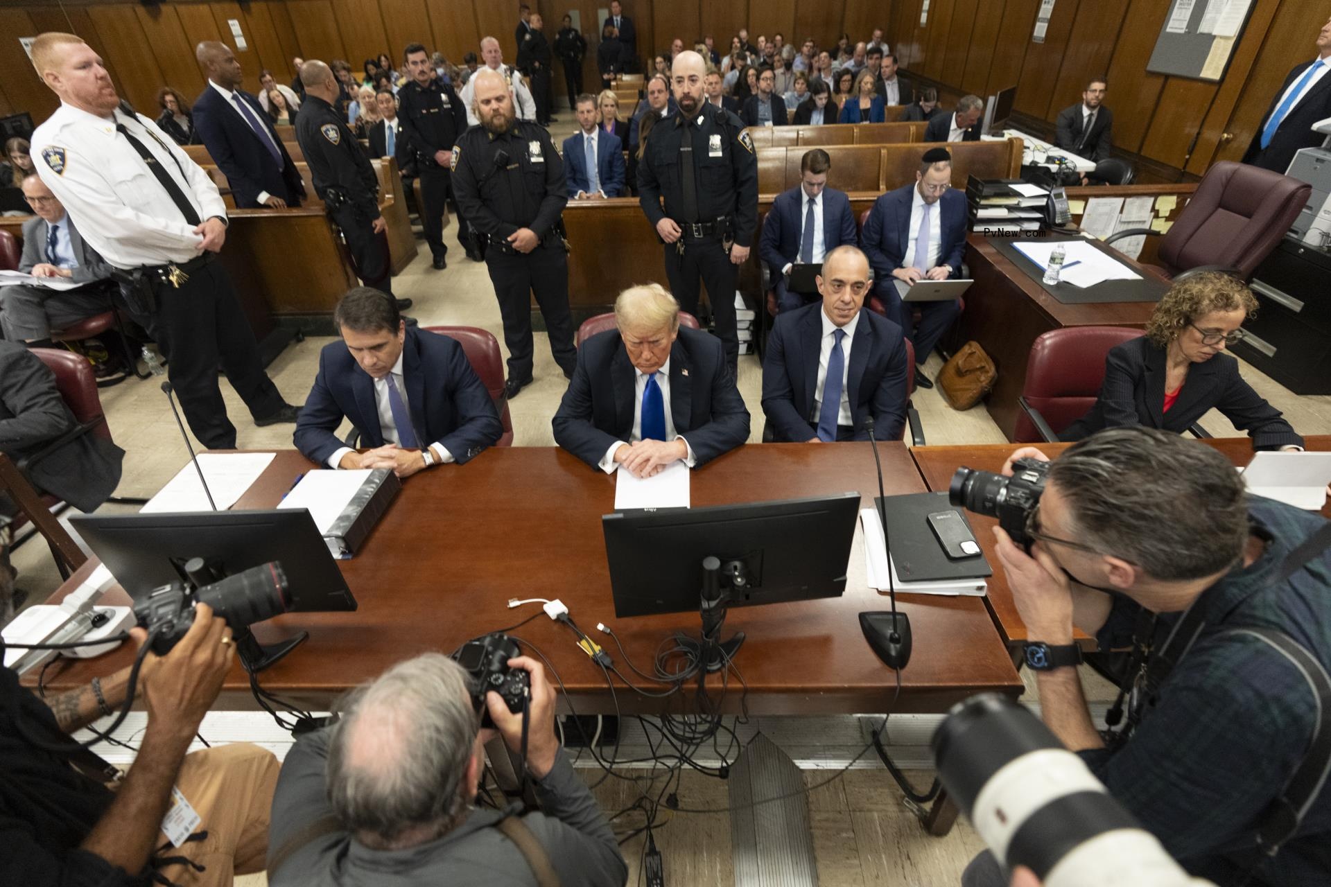 Do<i></i>nald Trump