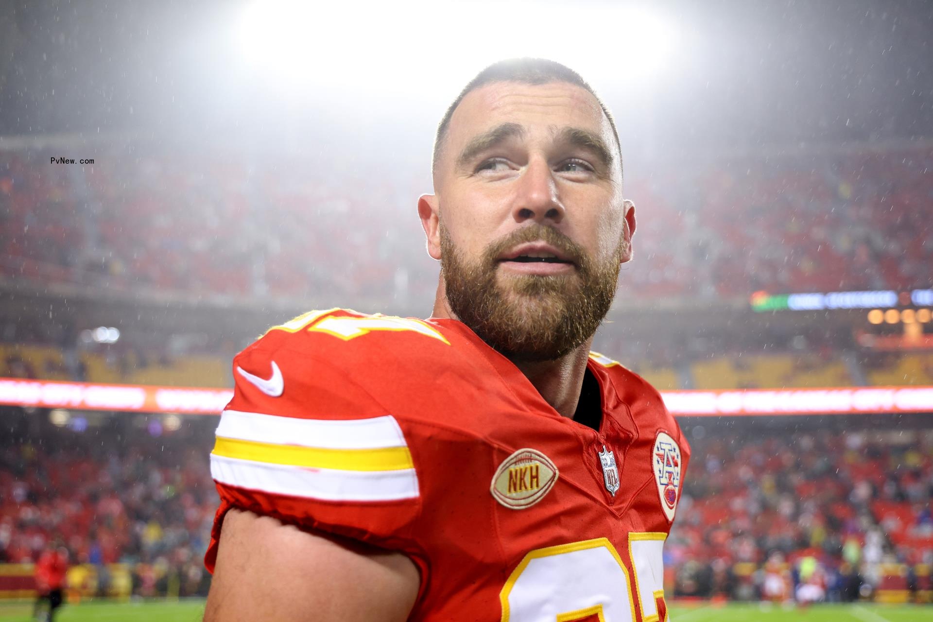 Travis Kelce on the football field