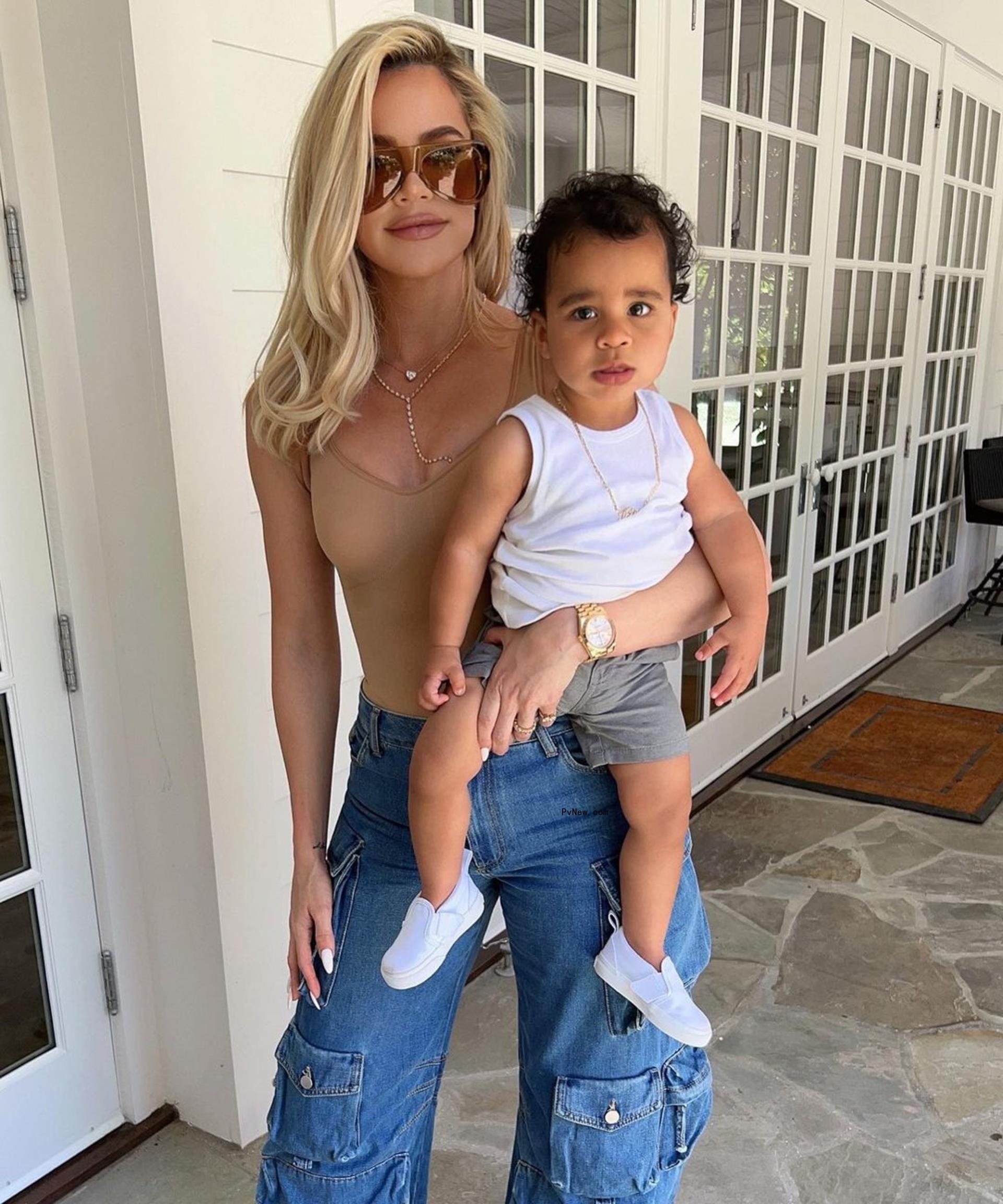Khloé Kardashian and kids