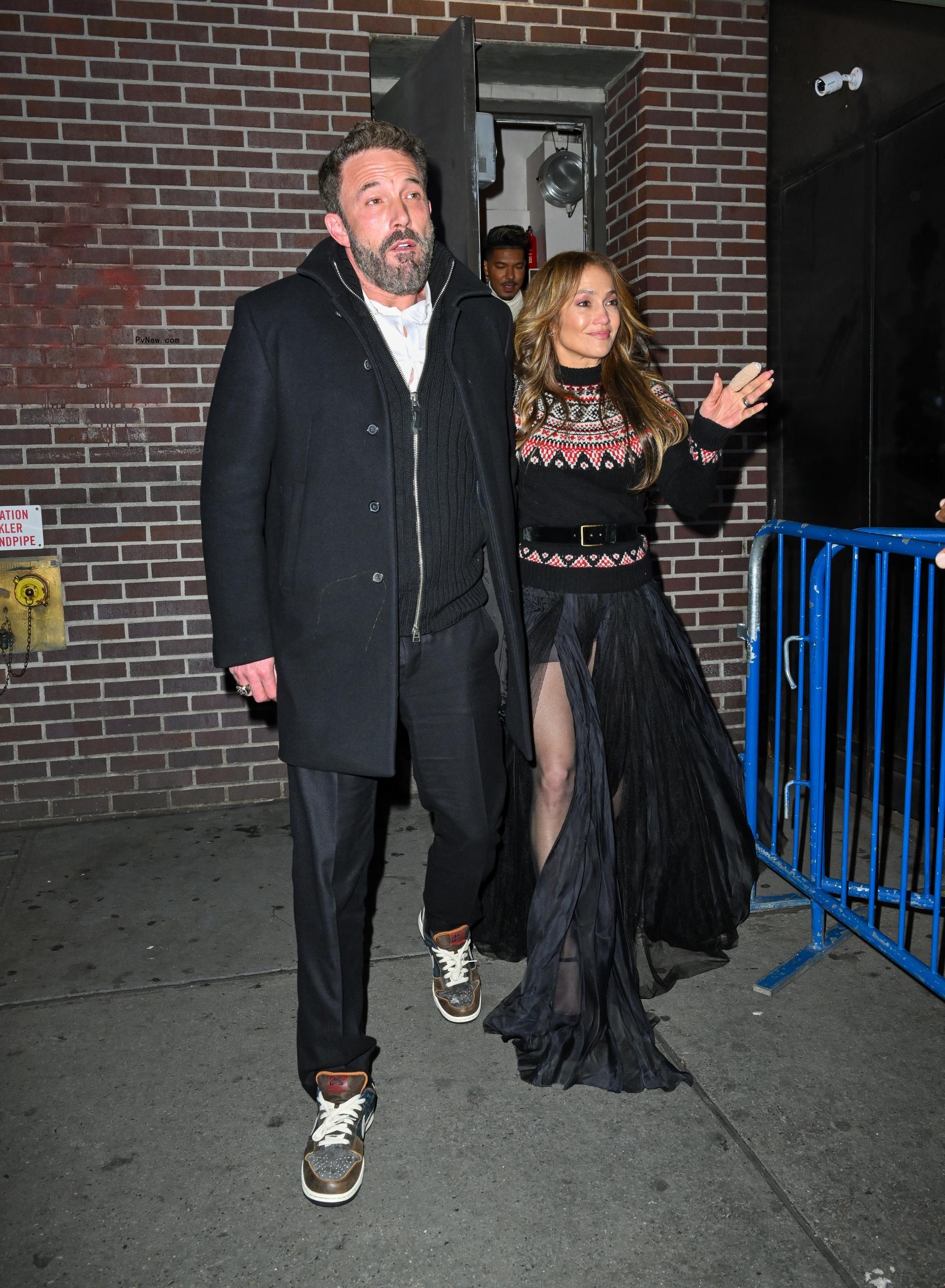 Jennifer Lopez and Leah Remini