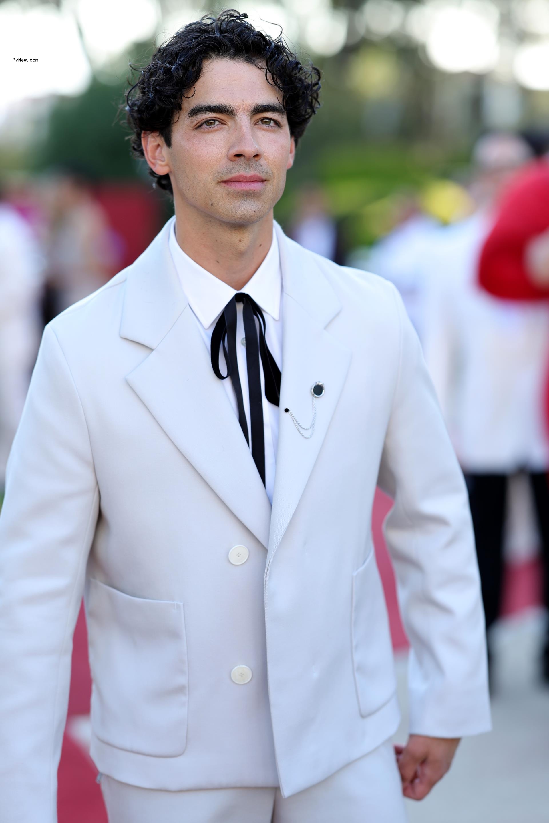 Joe Jonas