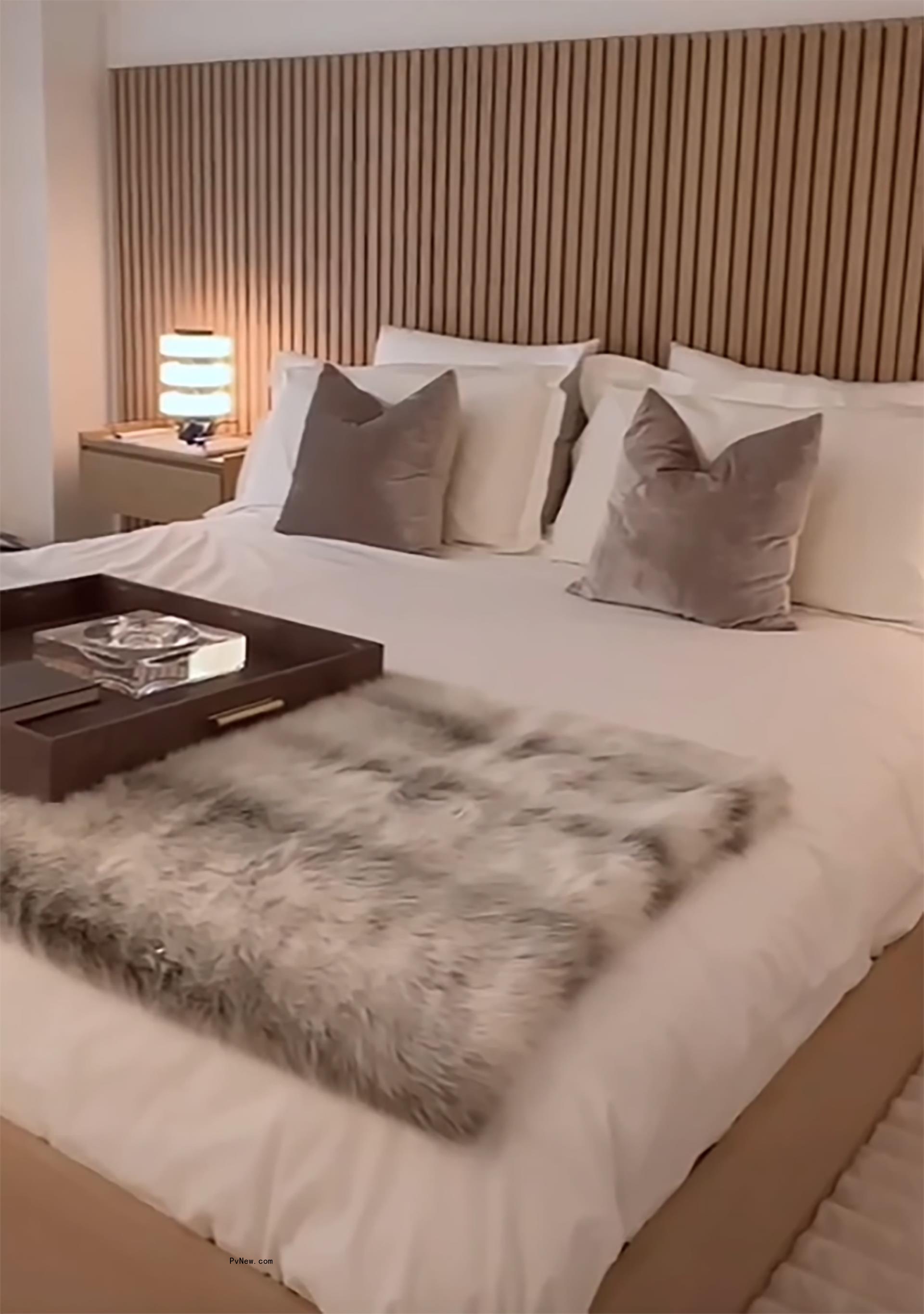 Bethenny Frankel's bedroom