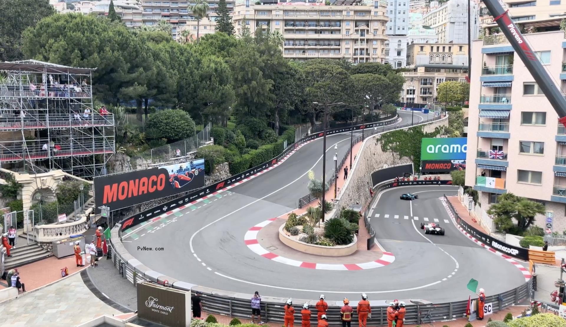 mo<i></i>naco grand prix hairpin curve