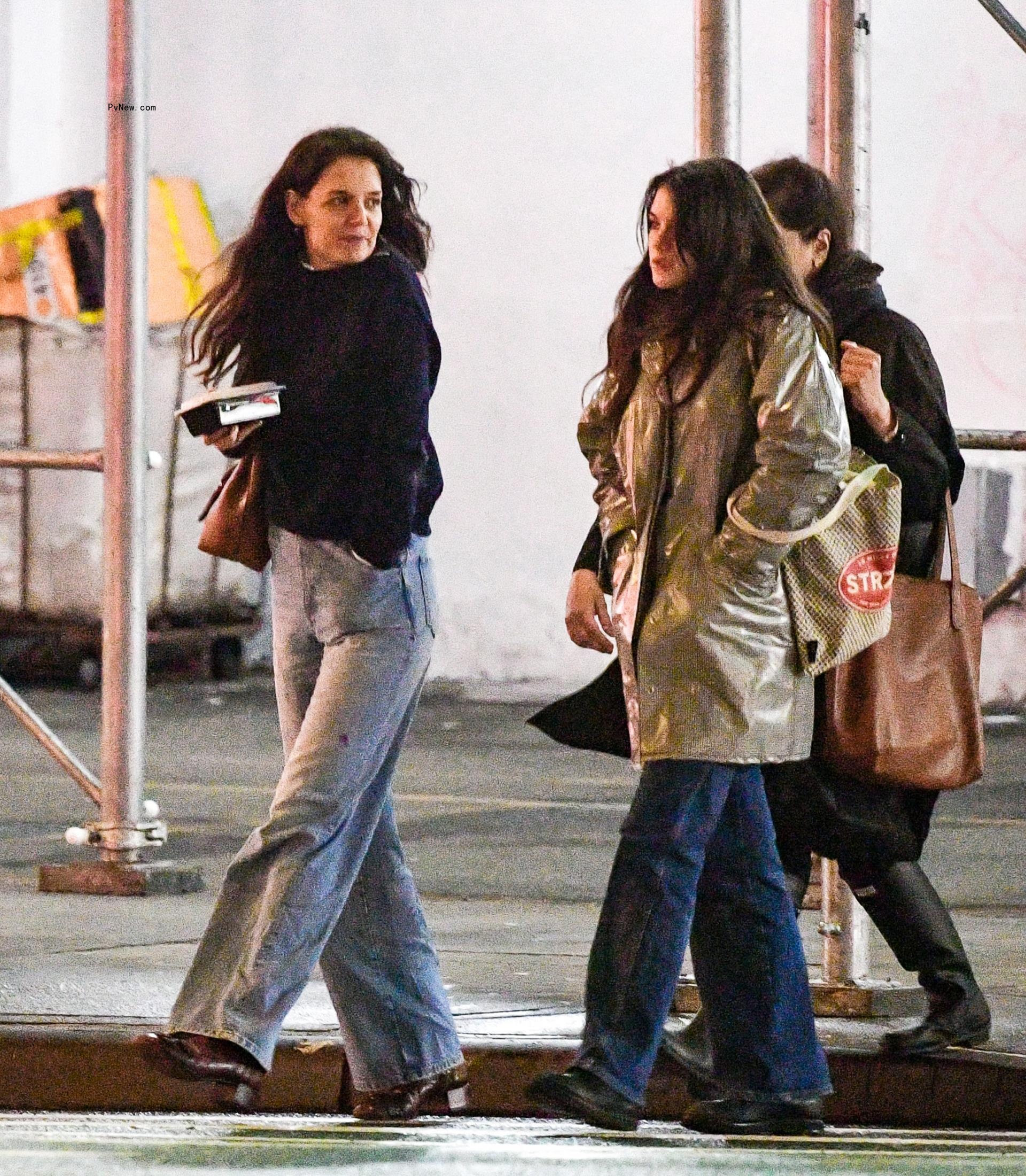 Suri Cruise and Katie Holmes