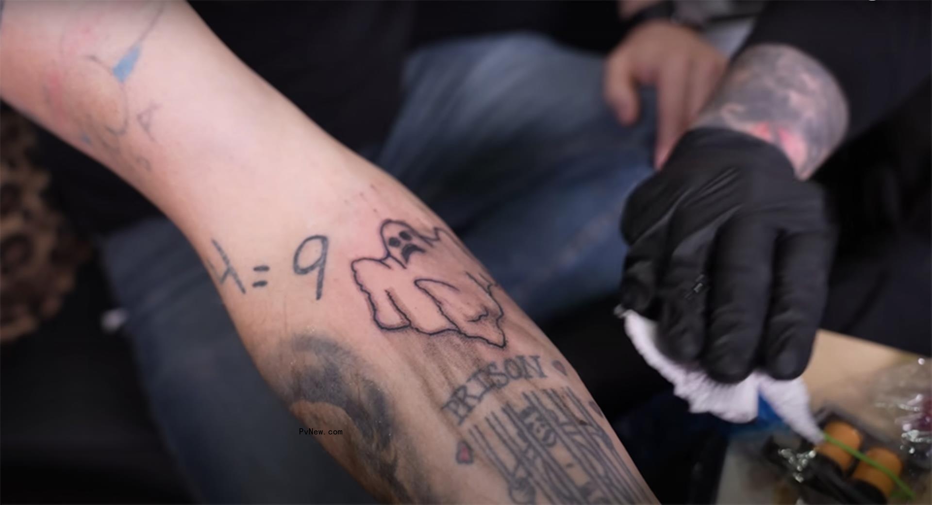 A photo of Steve-O and Post Malone’s tattoos