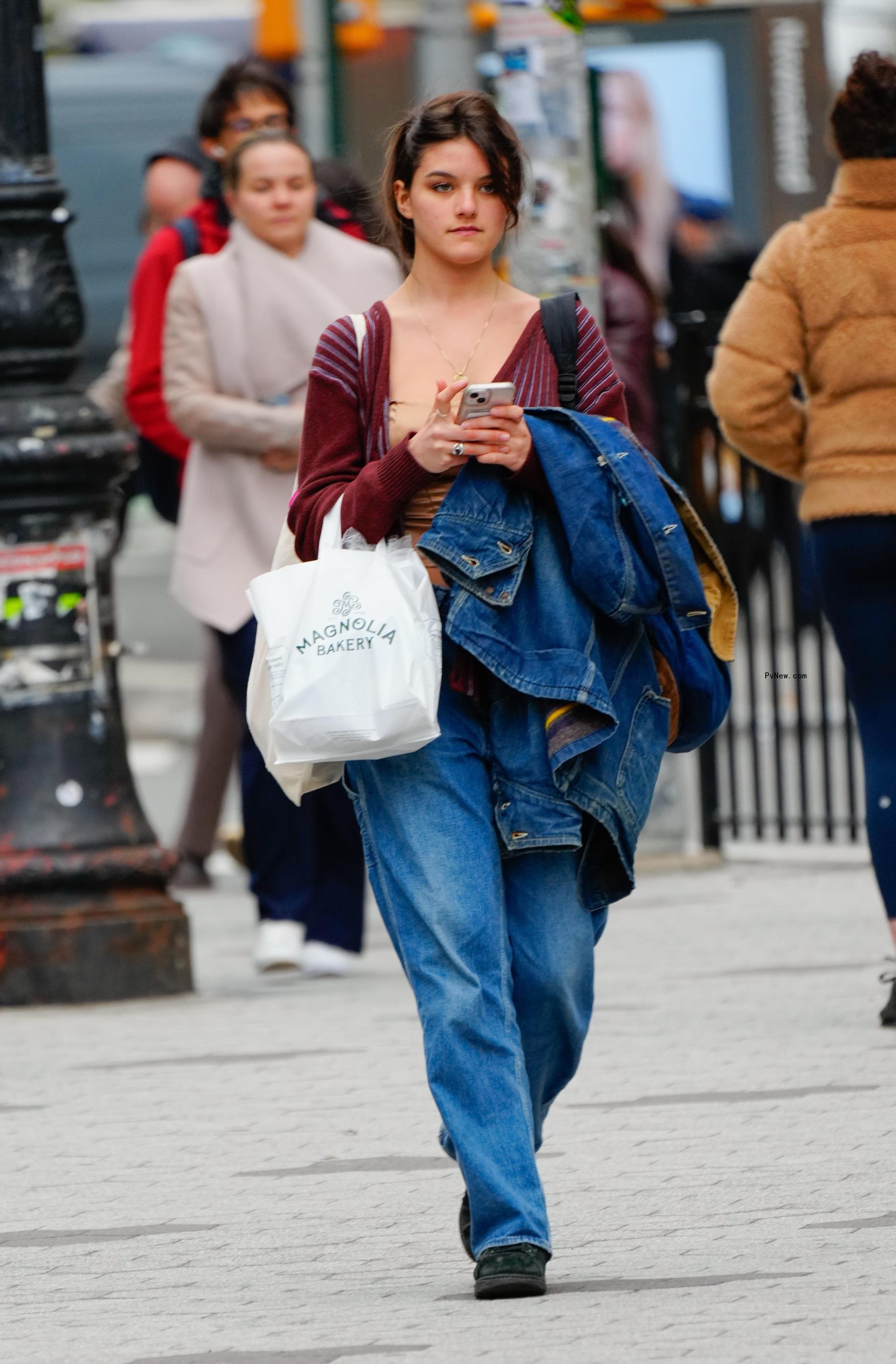Katie Holmes and daughter Suri