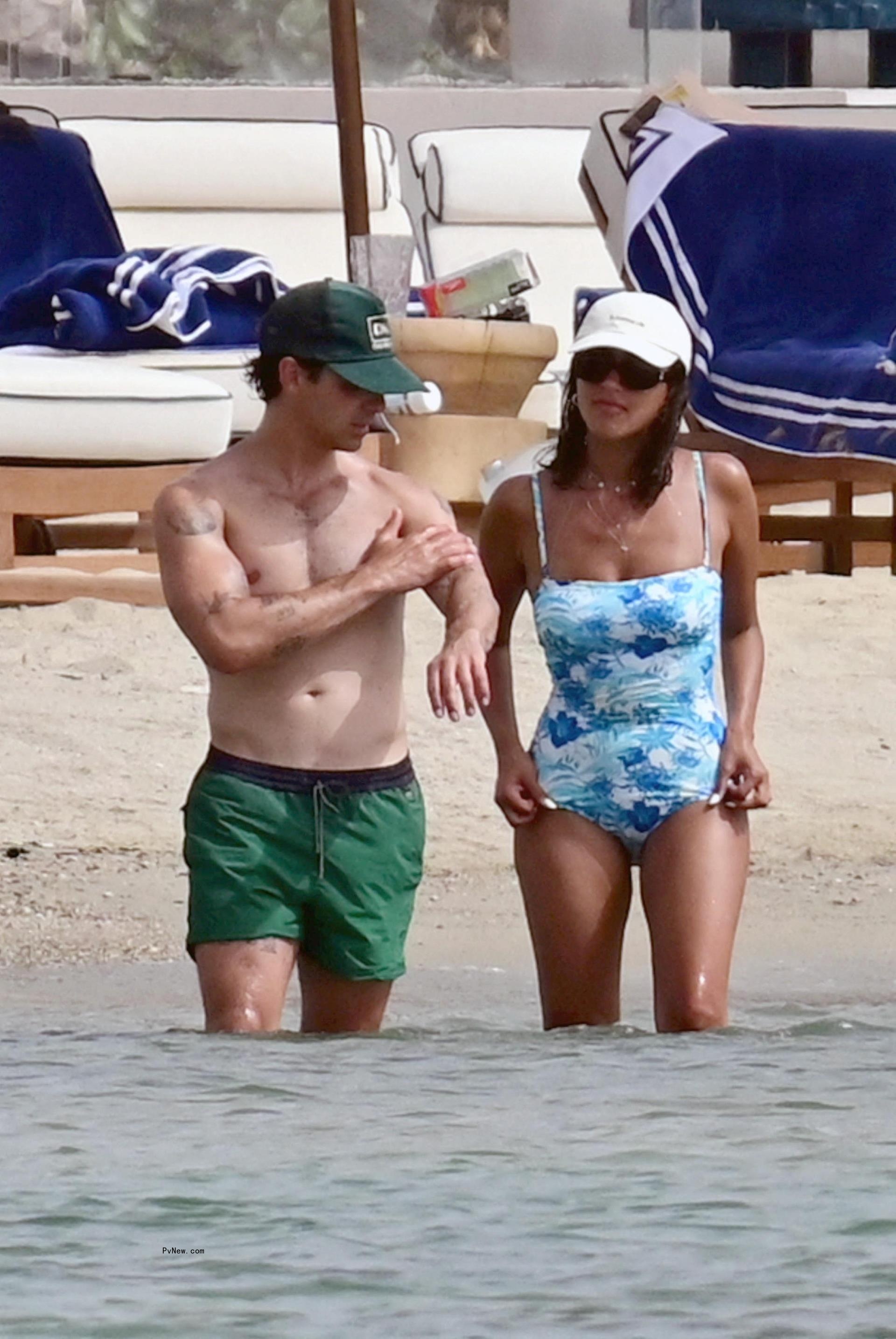 Laila Abdallah and Joe Jonas