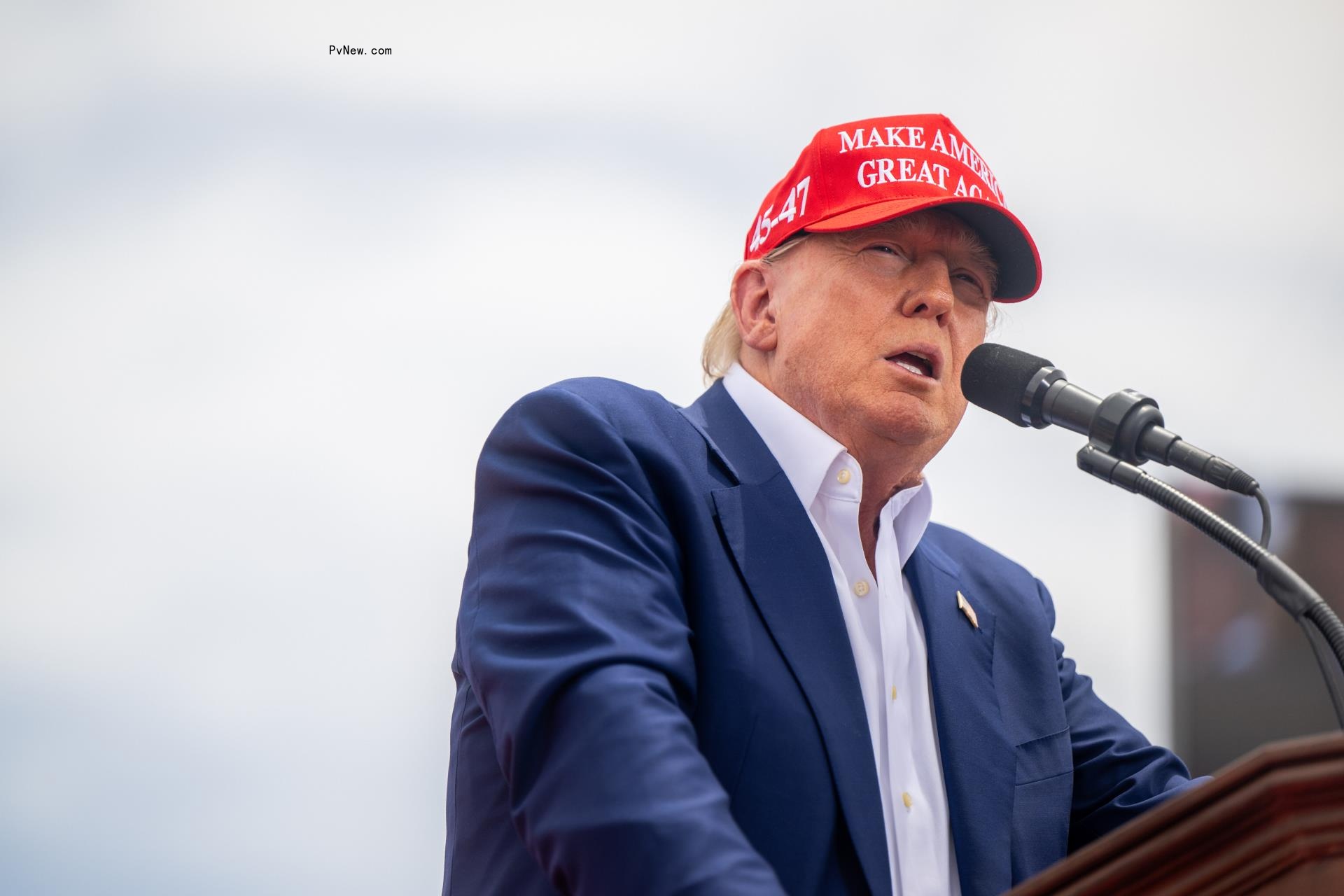 Do<i></i>nald Trump
