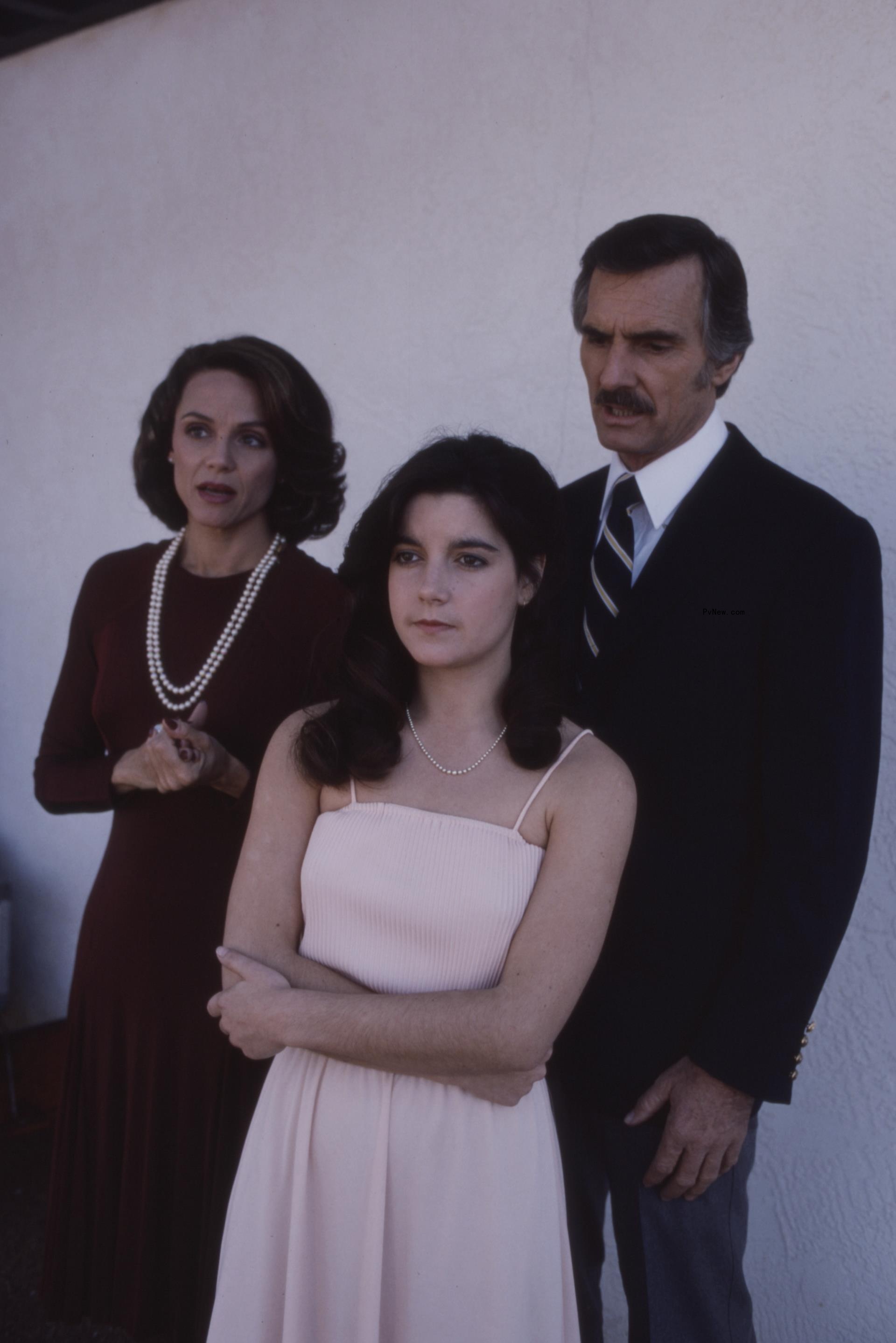 Valerie Harper, Dominique Dunne, Dennis Weaver promotio<i></i>nal photo for the ABC tv movie 'The Day the Loving Died'.