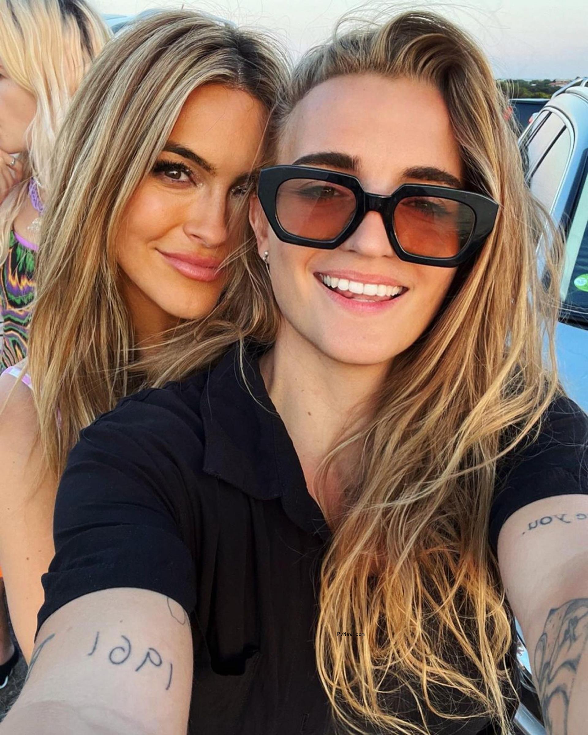 G-Flip and chrishell Stause selfie