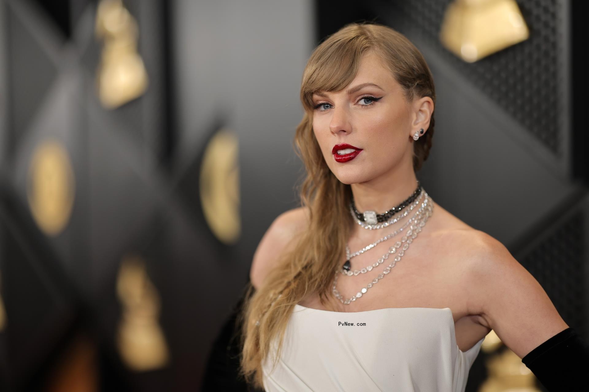 Taylor Swift attends the 66th GRAMMY Awards at Crypto Arena on February 04, 2024 in Los Angeles, California.