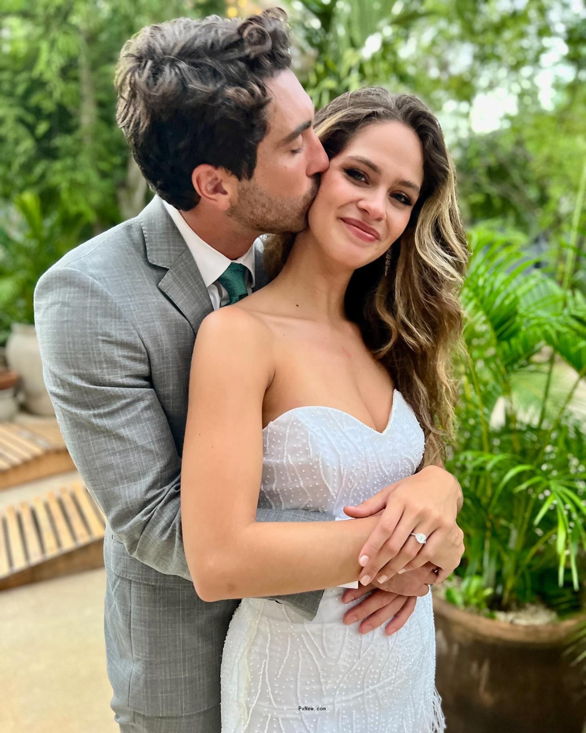 Joey Graziadei and Kelsey Anderson.