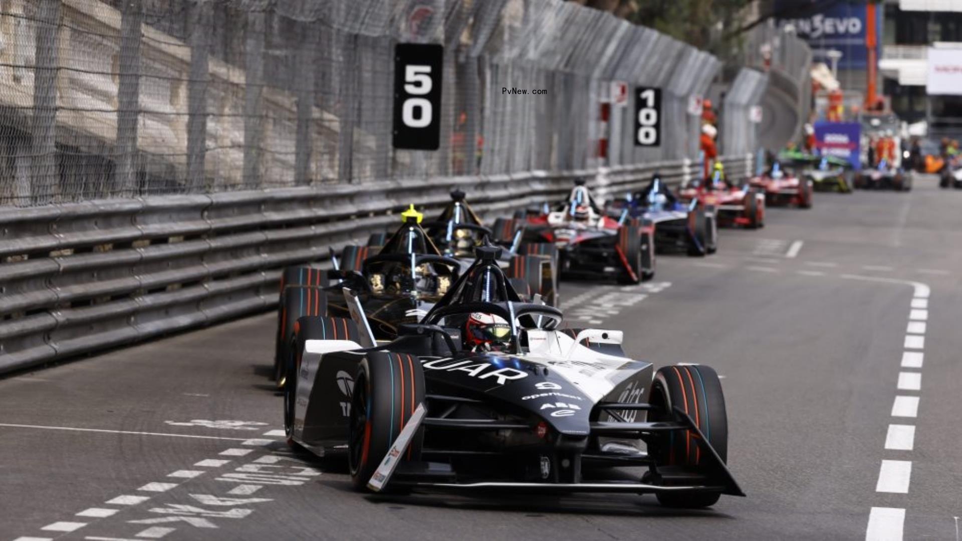 Liberty Global Gains Co<i></i>ntrolling Interest in Formula E After Buying Stake in Racing League From Warner Bros. Discovery