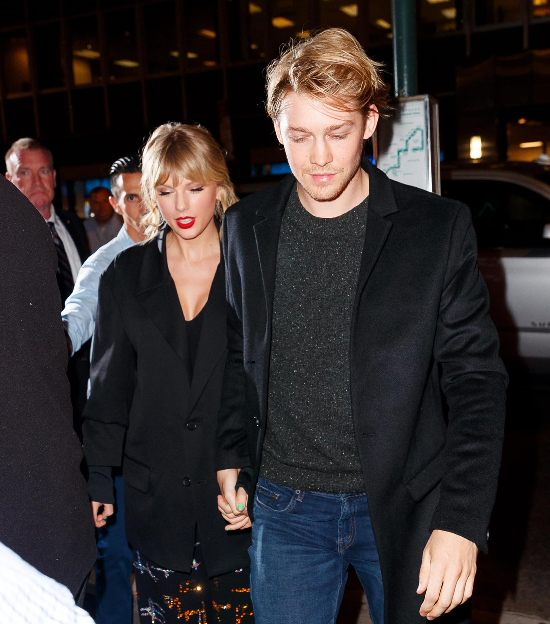 Taylor Swift and Joe Alwyn