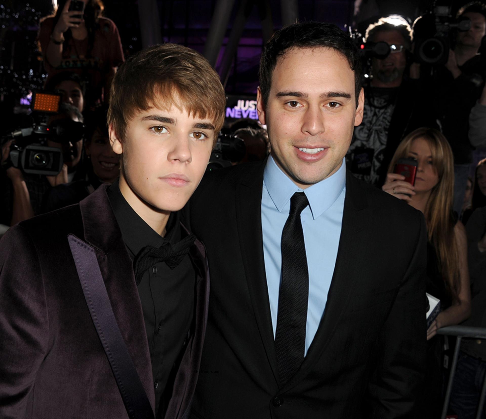 Scooter Braun and Justin Bieber in 2011. 