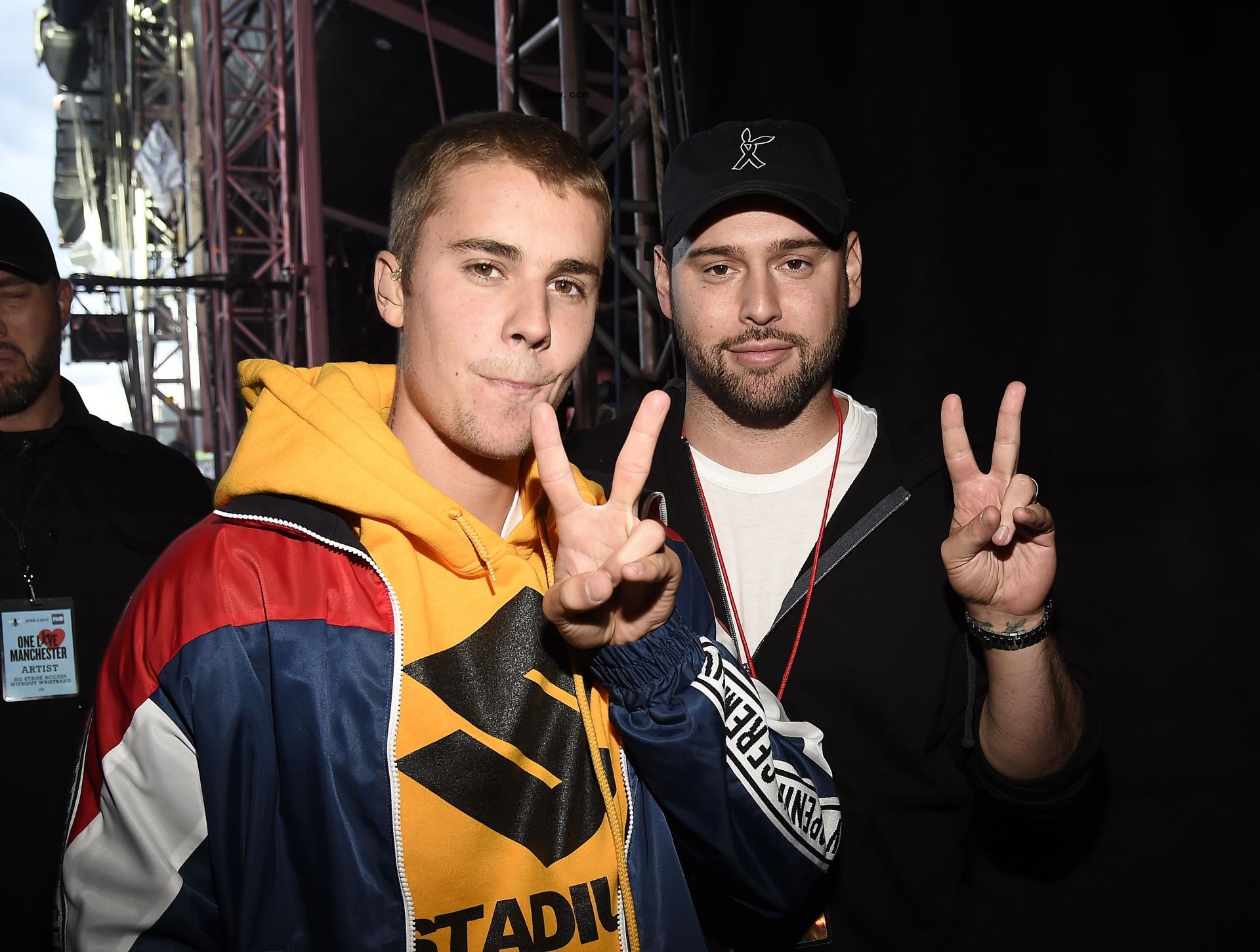 Scooter Braun with Justin Bieber. 
