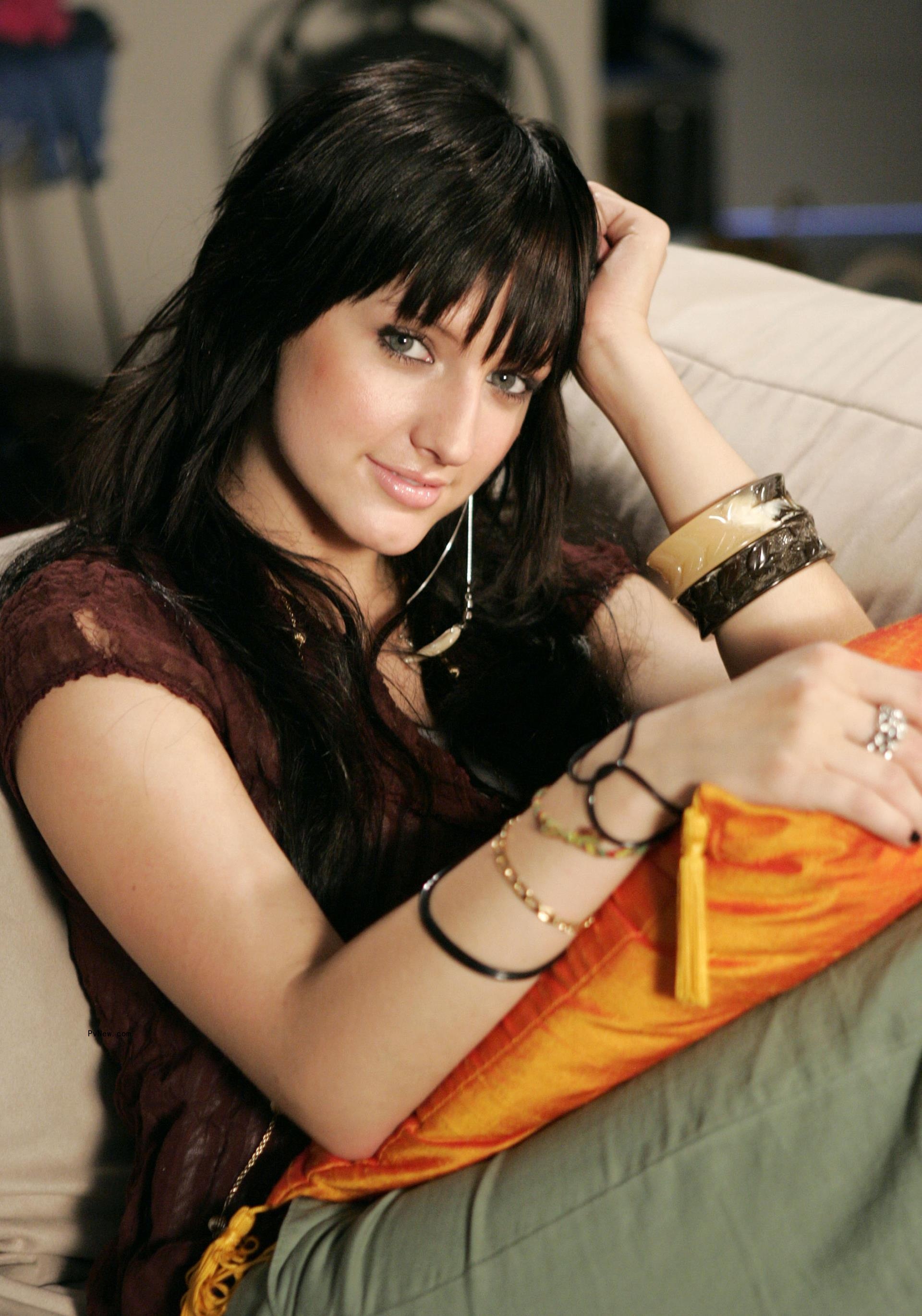 Ashlee Simpson 