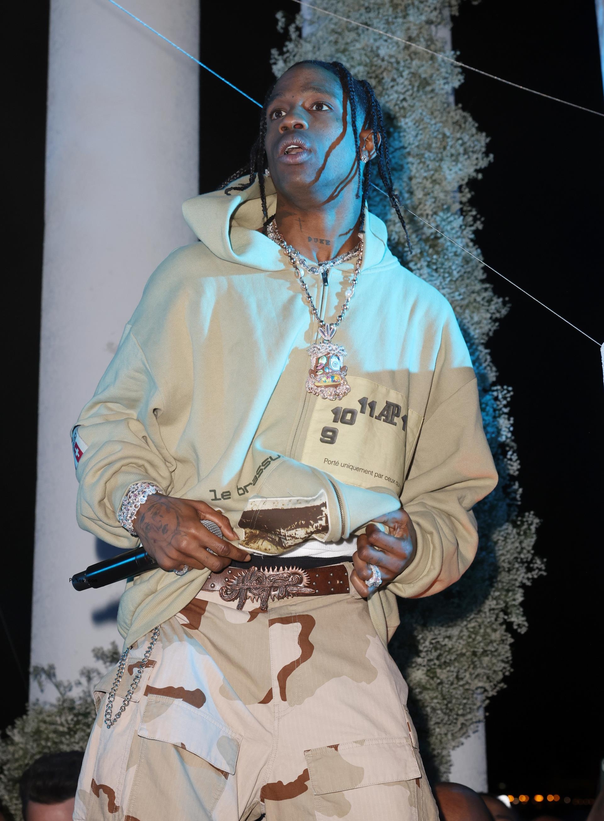 Travis Scott walking