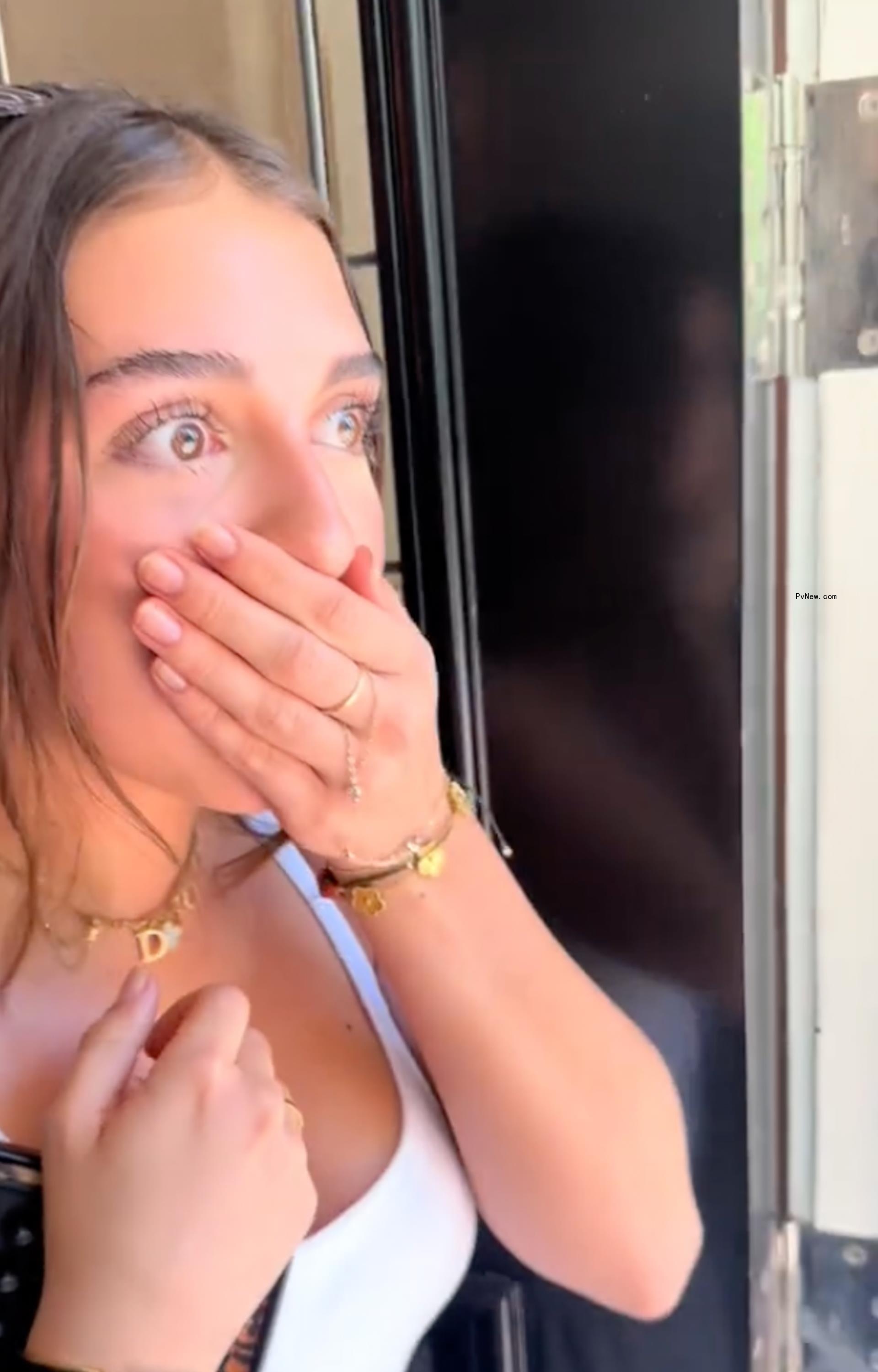 Kyle Richards and Mauricio Umansky put differences aside to buy 16-year-old daughter Portia a $90K Porsche