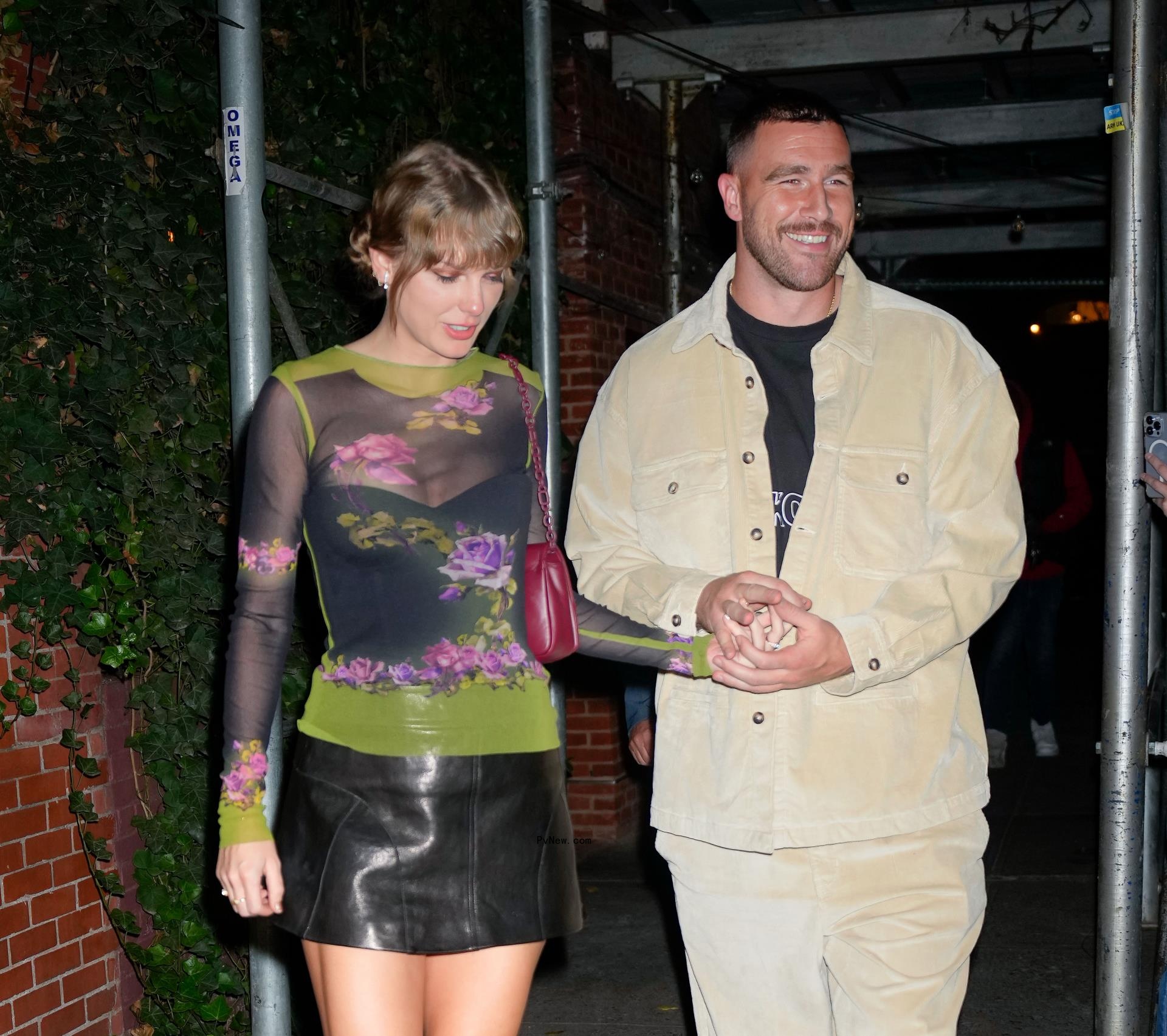 taylor swift and travis kelce