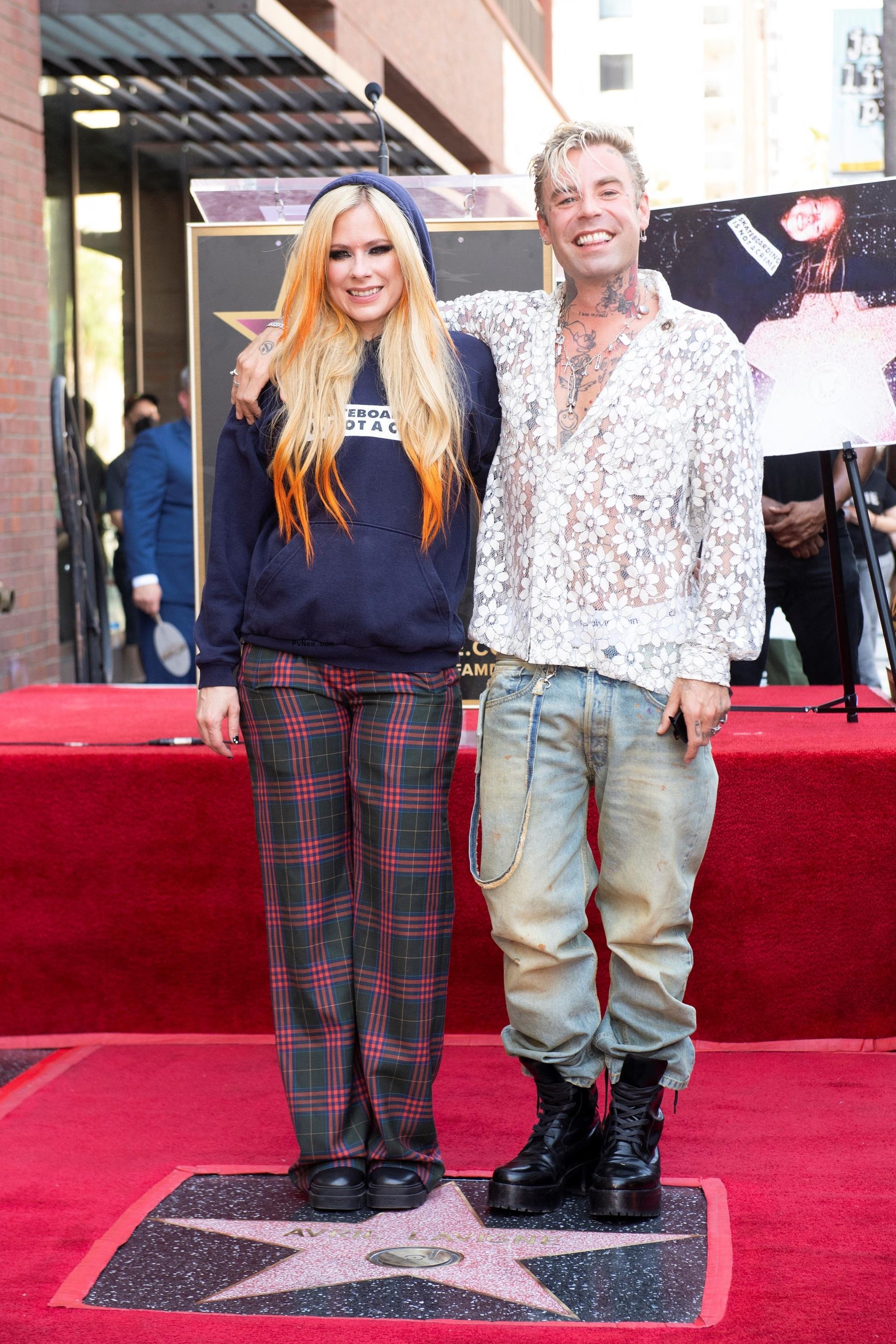 Avril Lavigne and Mod Sun