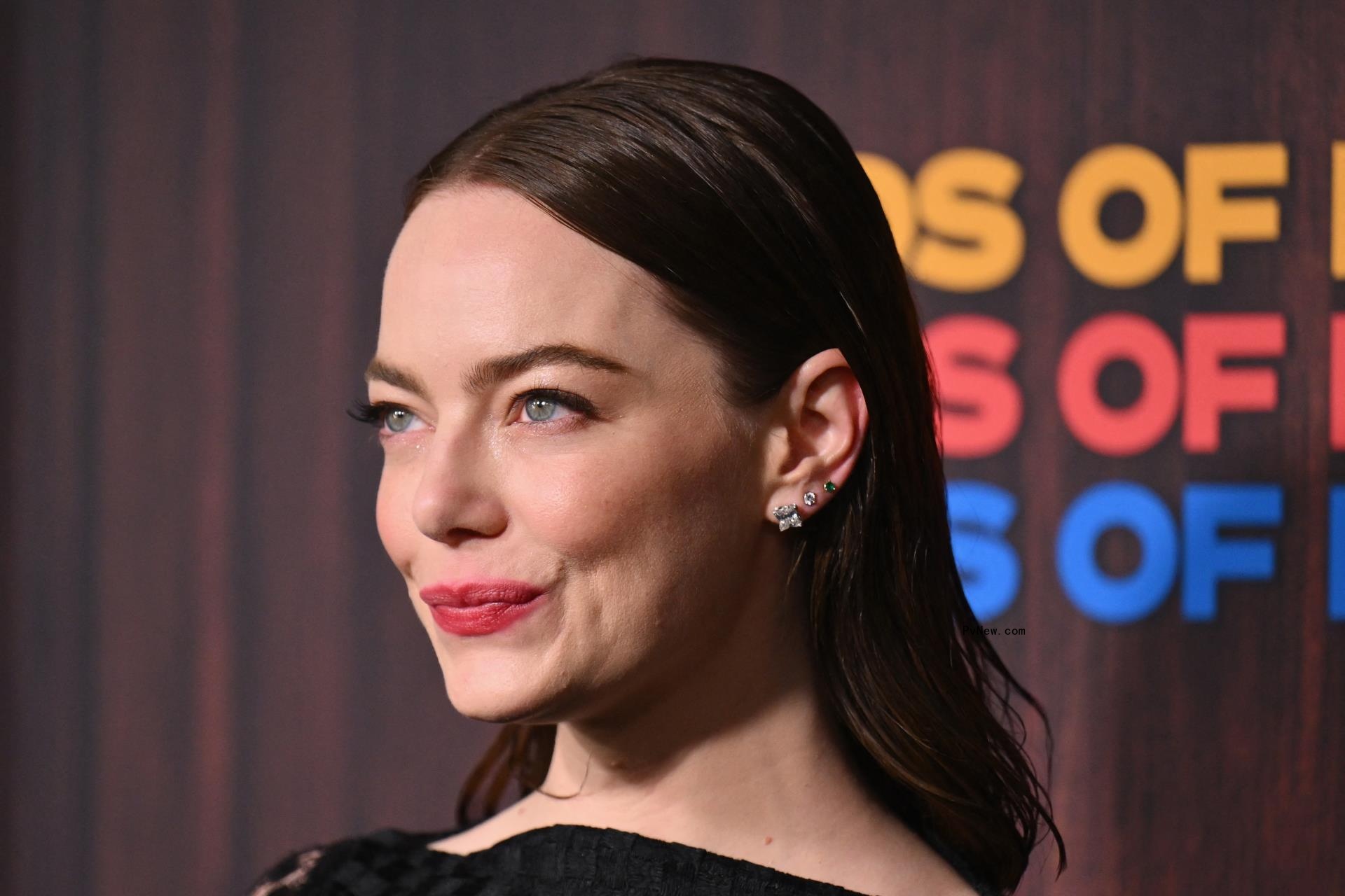 Emma Stone's makeup at the 'Kinds of Kindness' premiere