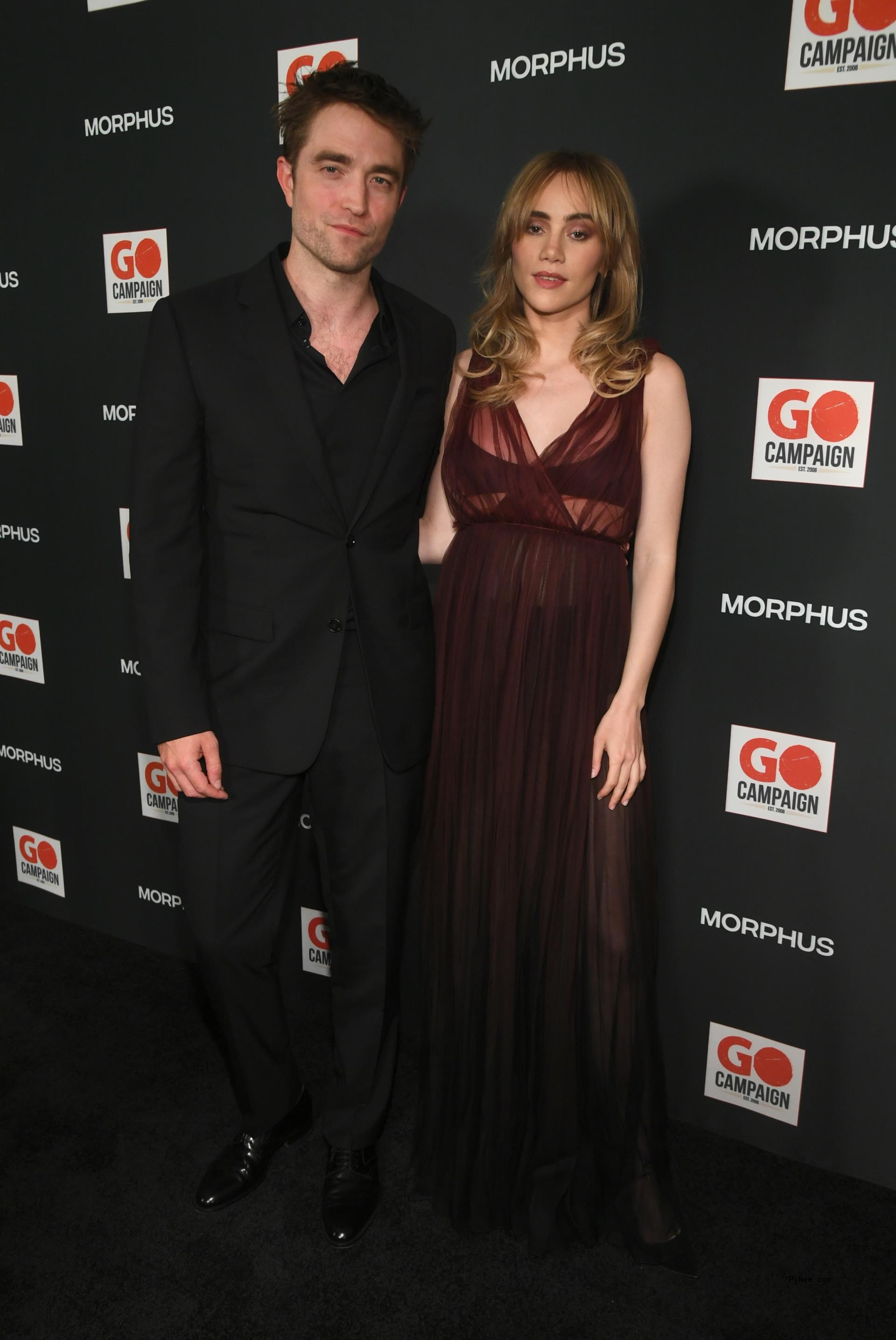 Robert Pattinson and Suki Waterhouse