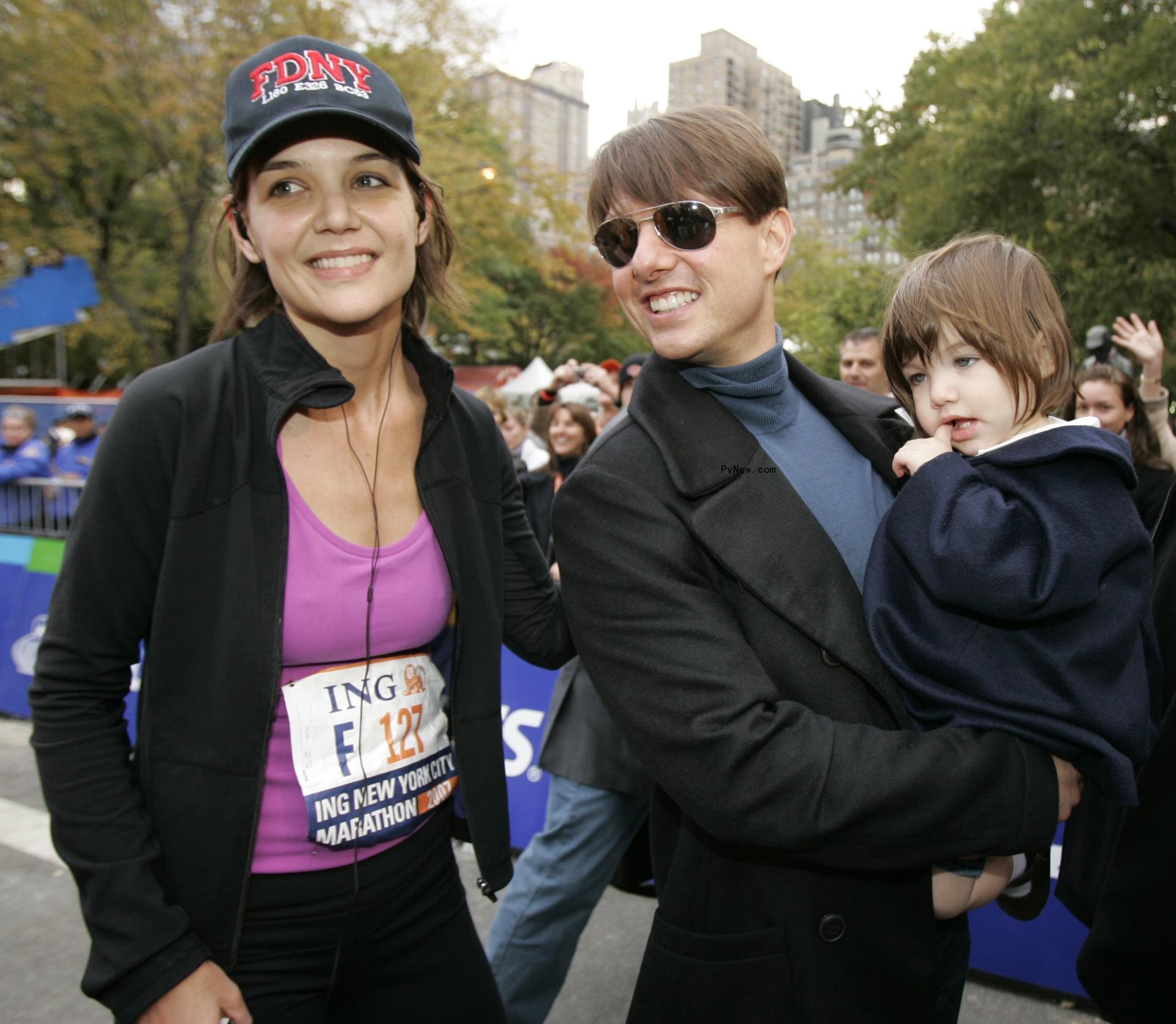 Katie Holmes, Tom Cruise and baby Suri