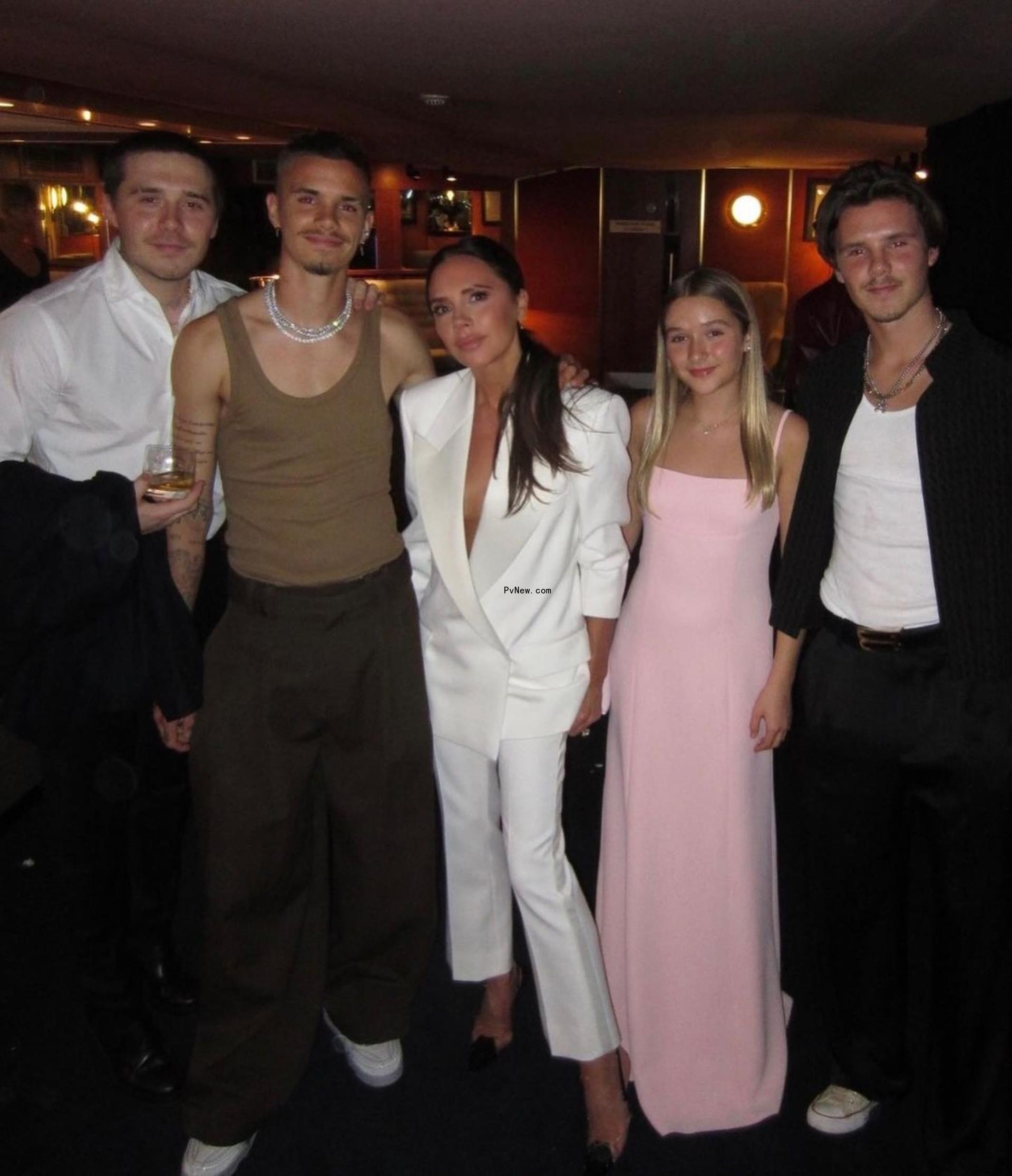 david and victoria beckham with their kids