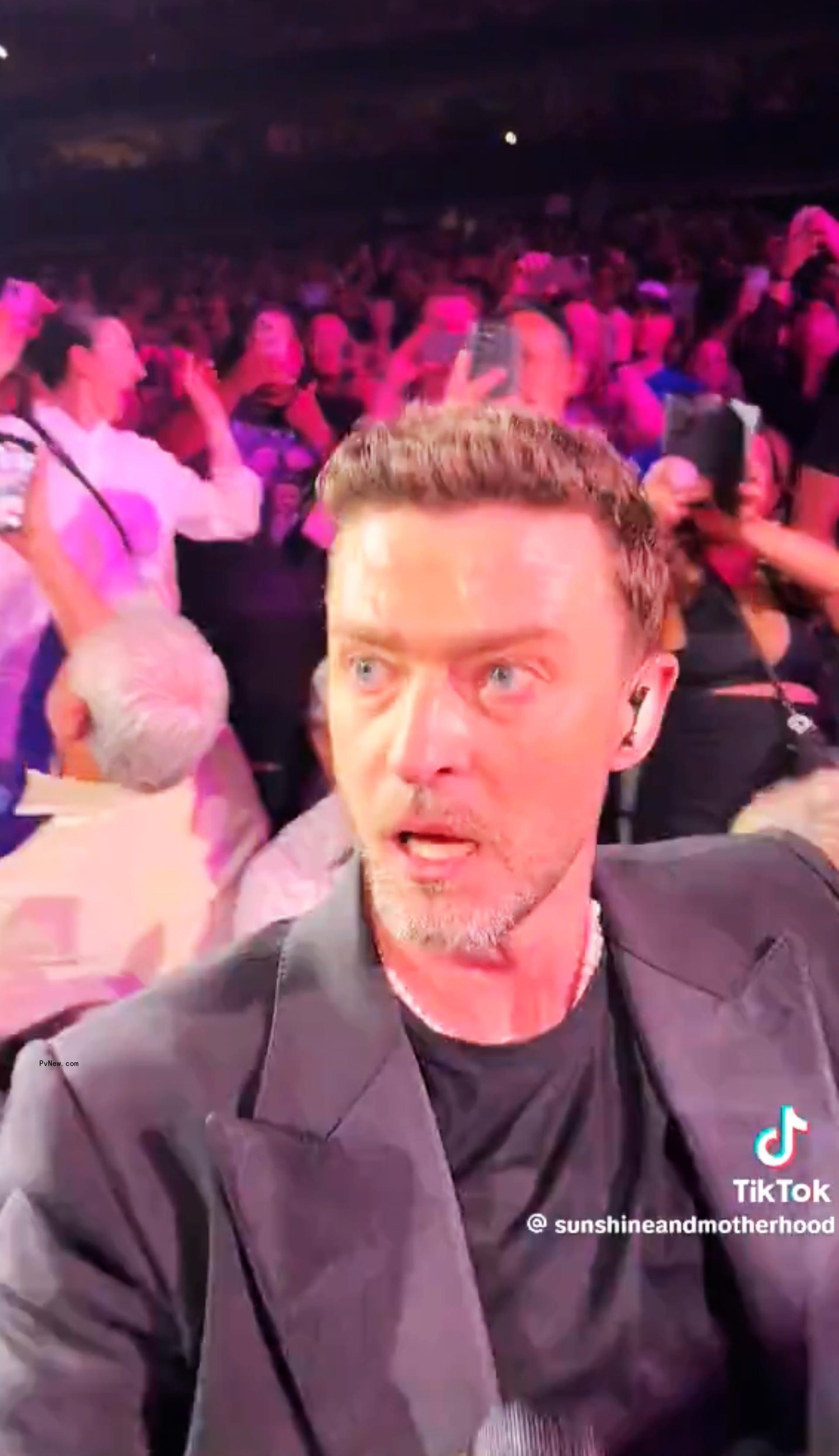 Justin Timberlake performing with bloodshot eyes