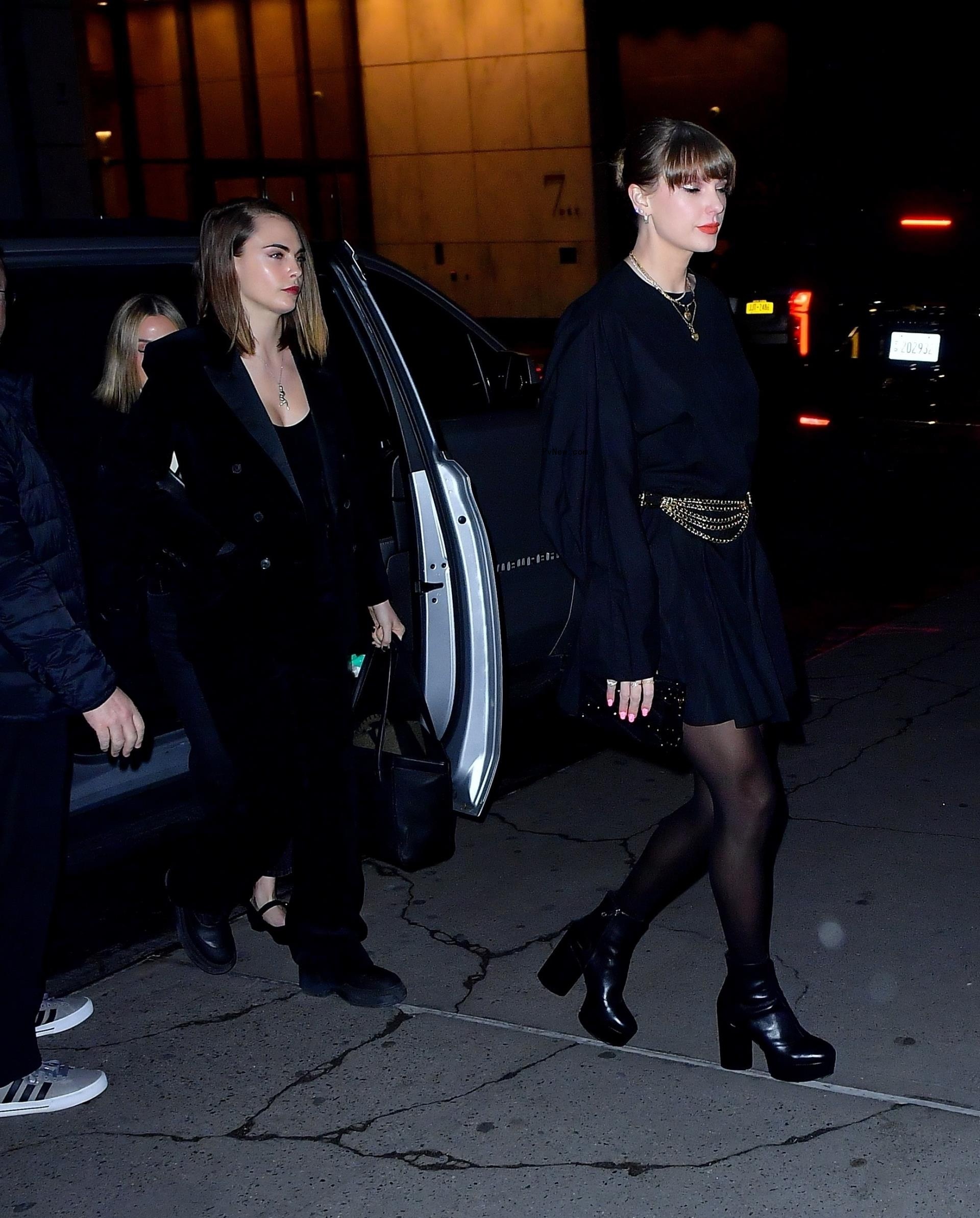 Taylor Swift and Cara Delevingne