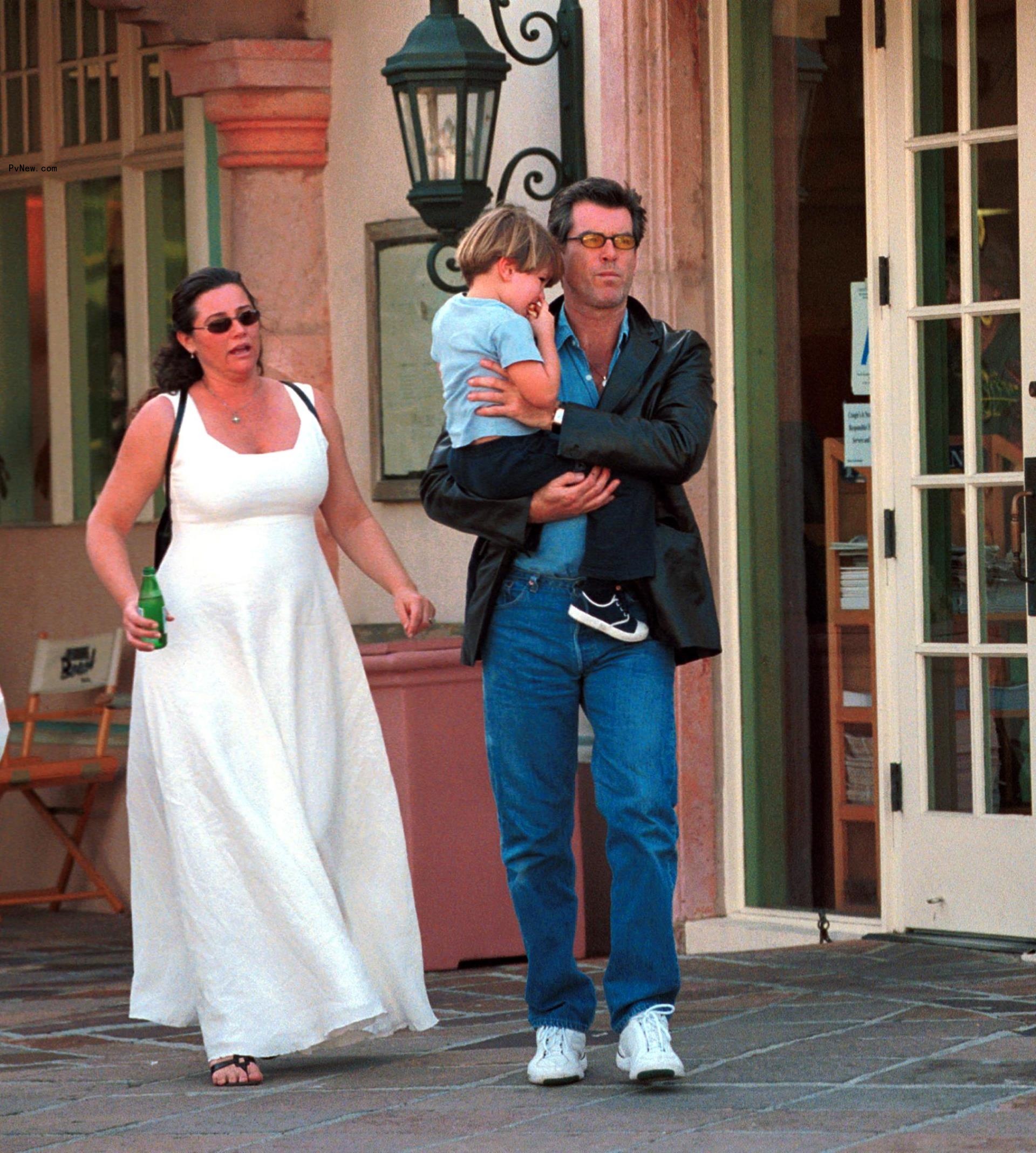 Pierce Brosnan and Keely Shaye Smith