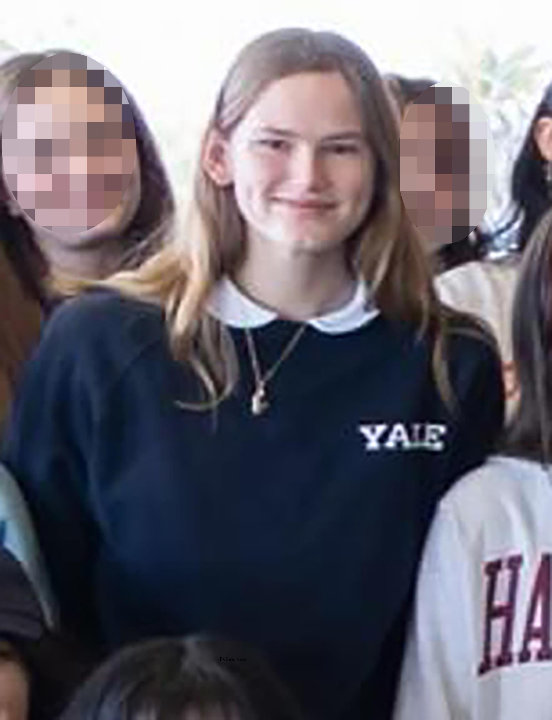 Violet Affleck wearing a Yale shirt