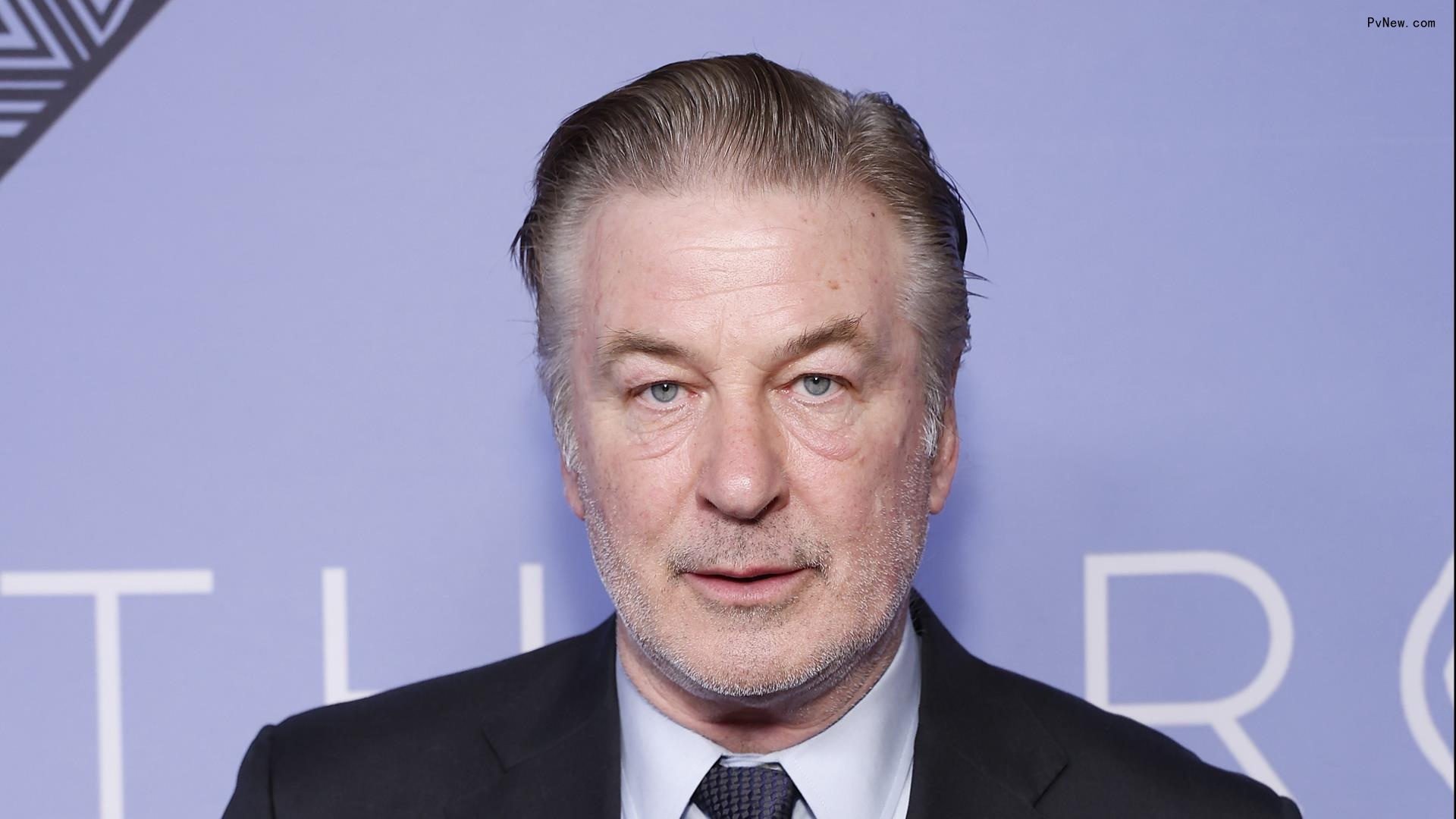 Alec Baldwin’s Lawyers Argue Destruction of Gun Warrants Dismissal