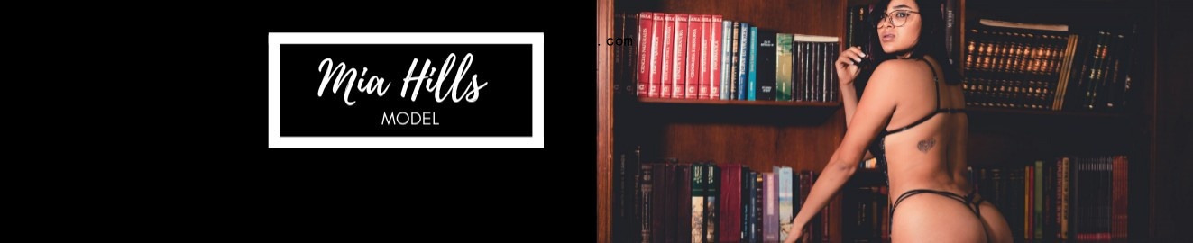 MiaHills25